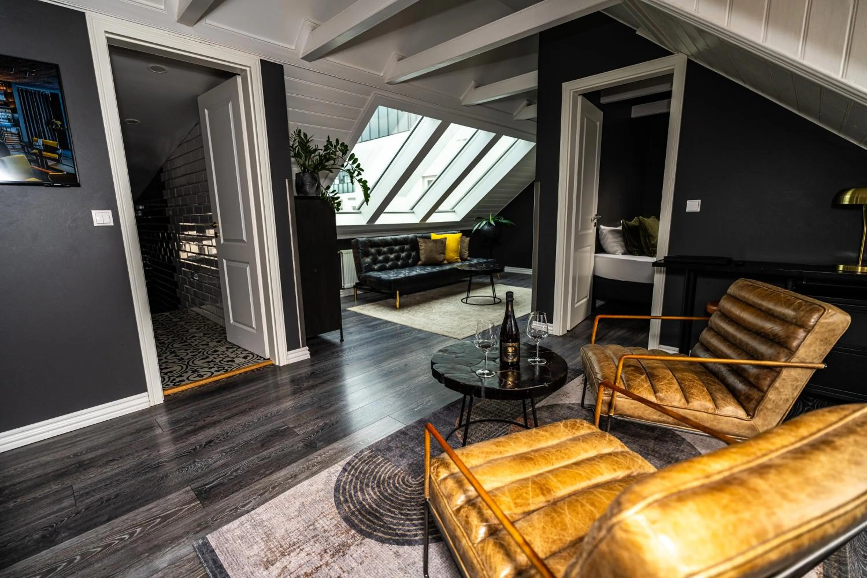 Seating area in Vintage Apartment Hotel