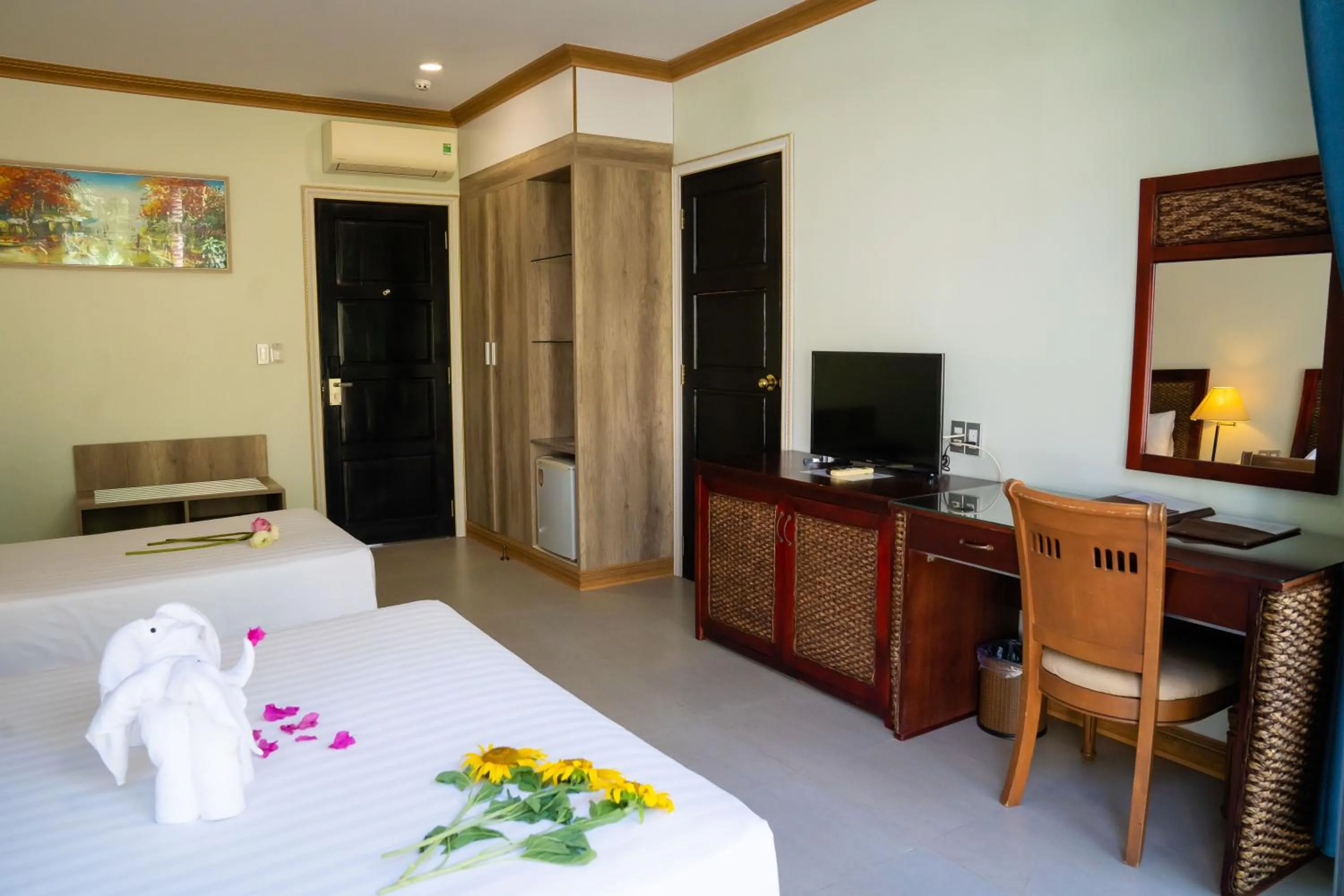 Bedroom, Bed in Lotus Vung Tau Resort & Spa