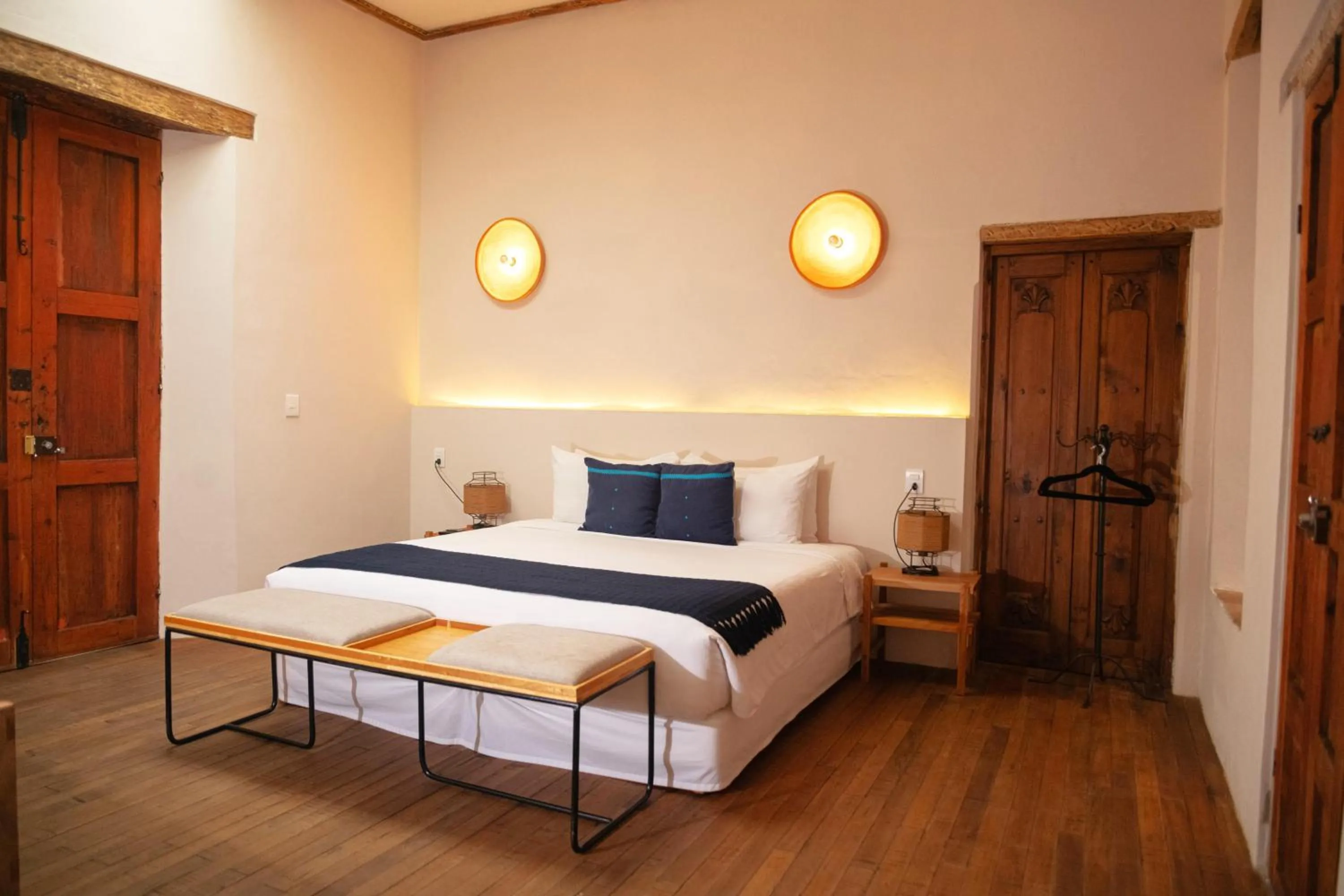 Photo of the whole room, Bed in Sereno Hotel