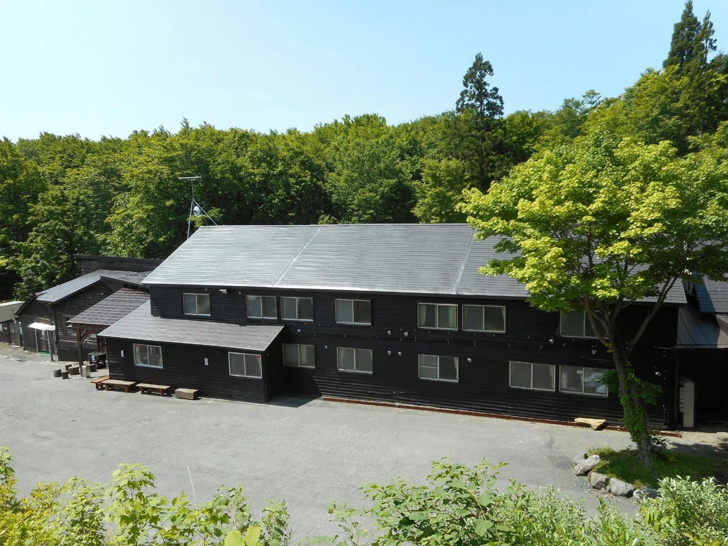 Property building in Yachi Onsen