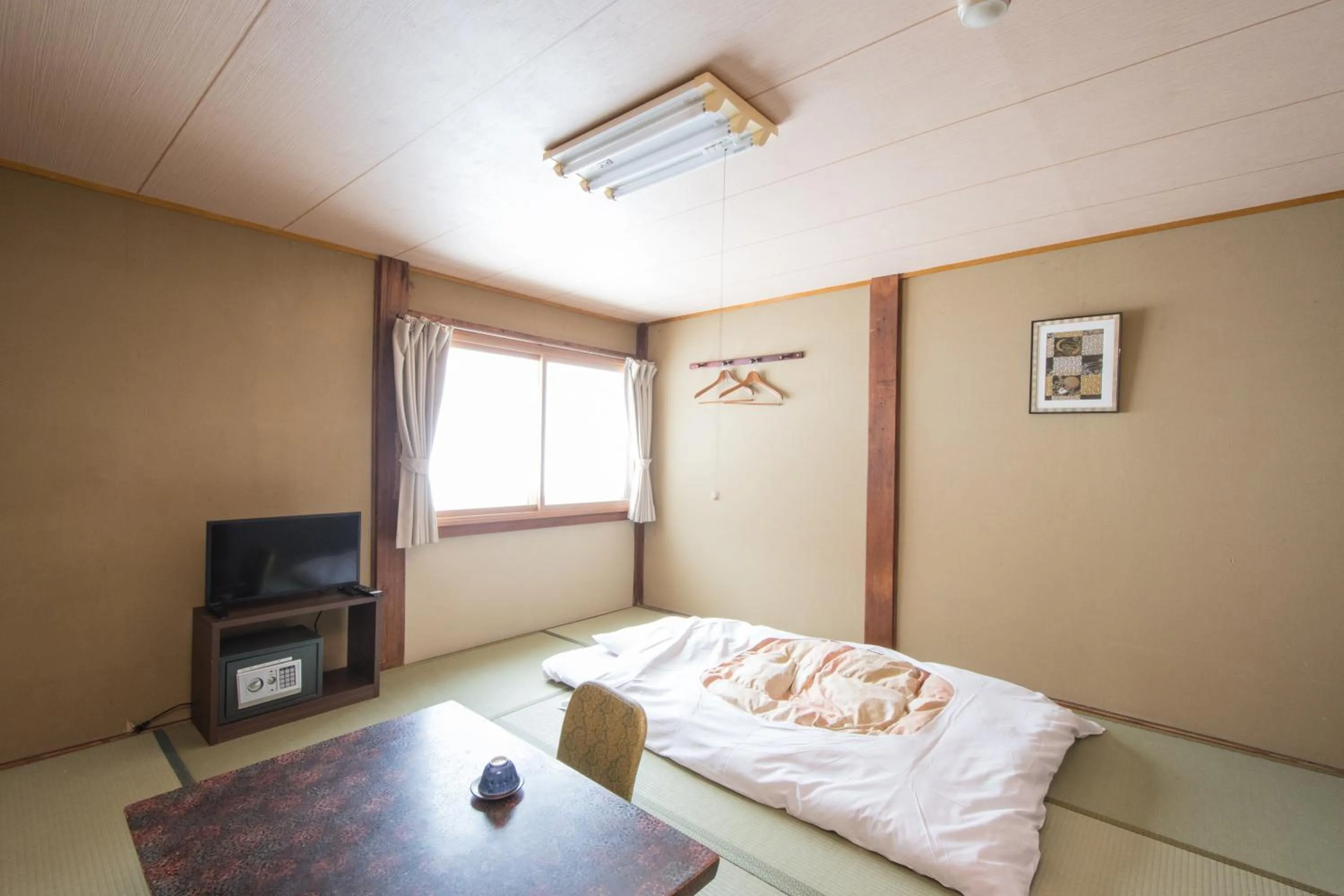 Photo of the whole room, Bed in Yachi Onsen