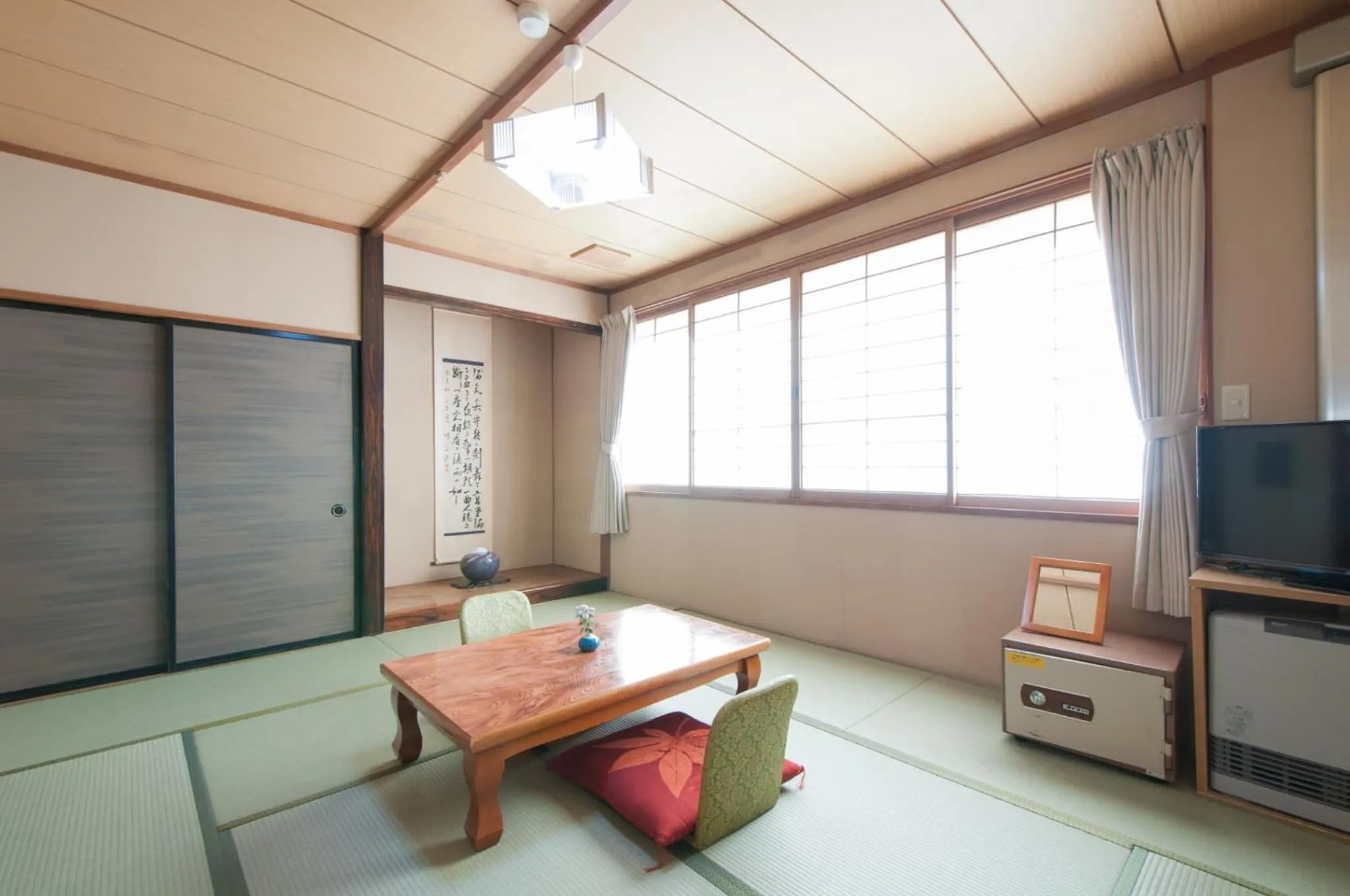 Photo of the whole room in Yachi Onsen