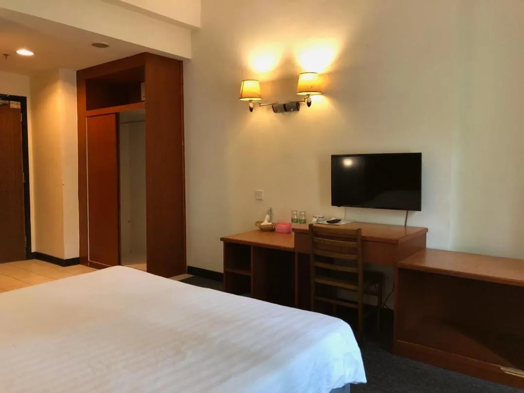 Bed in Garden View Hotel