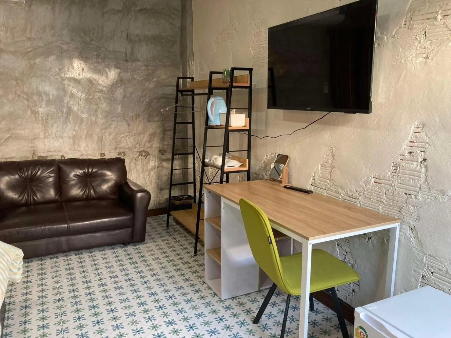 TV and multimedia in Le Park 23 Boutique Resort