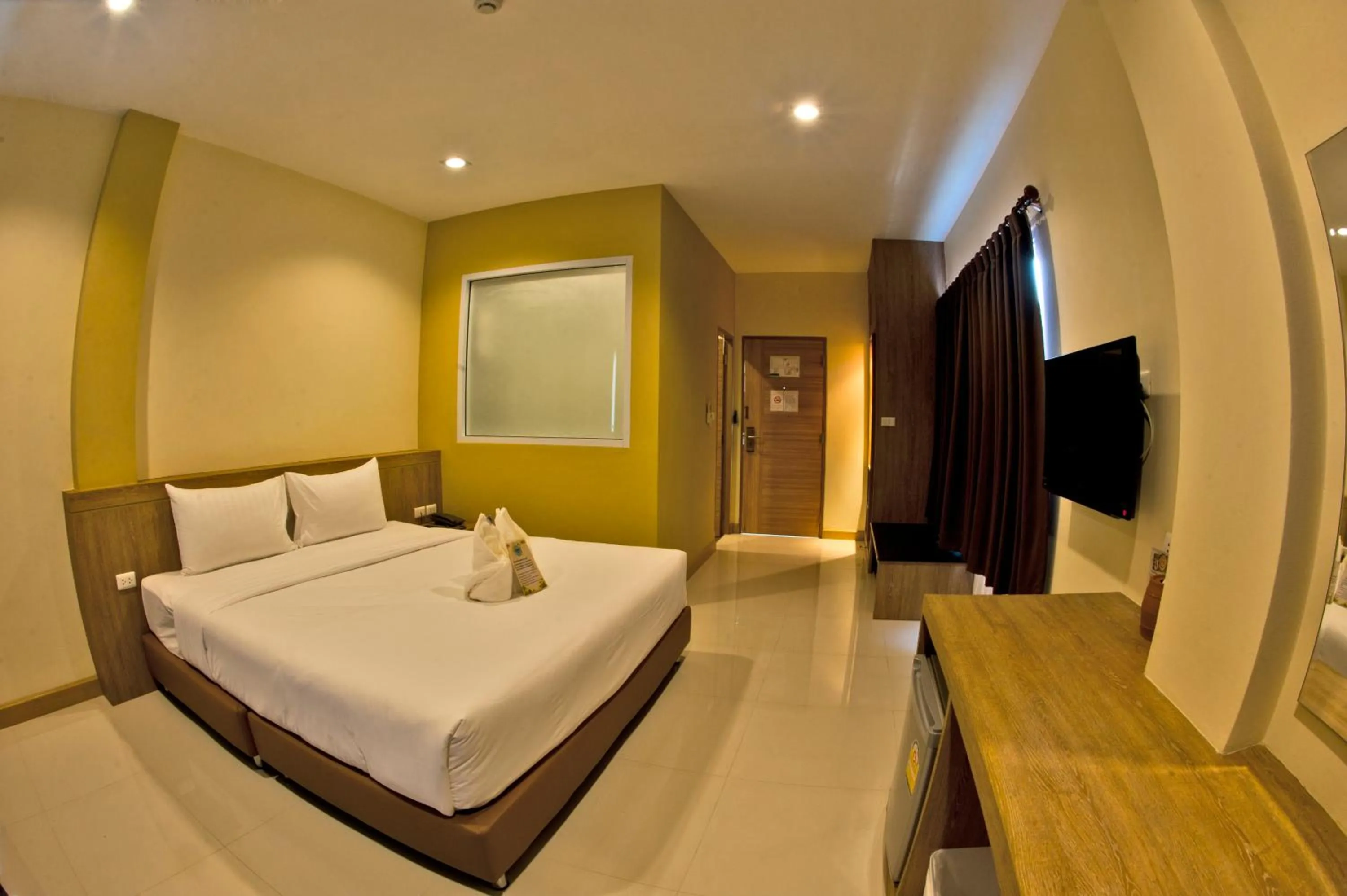 Photo of the whole room, Bed in OMG Hotel