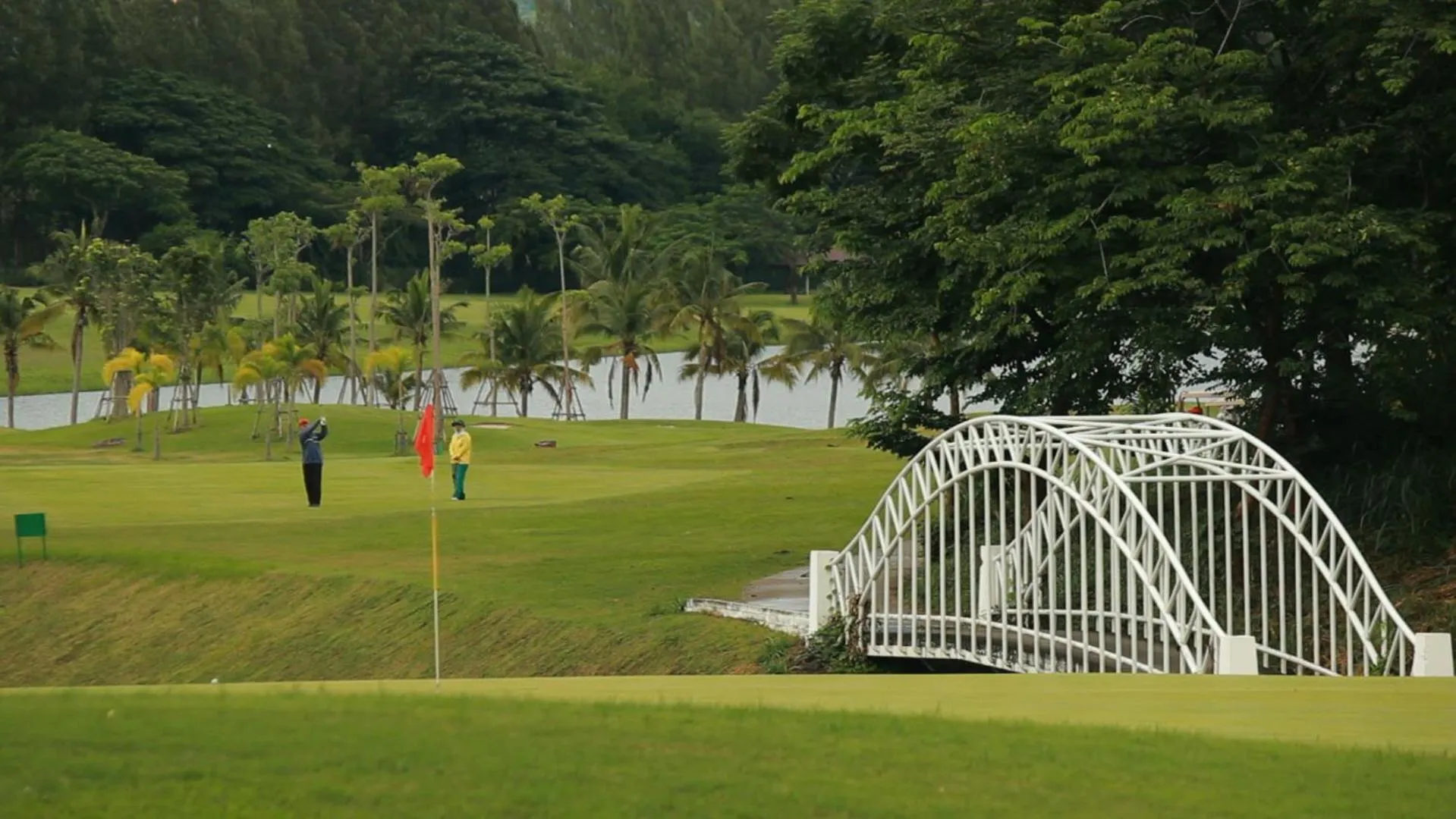 Golfcourse in Sir James Resort