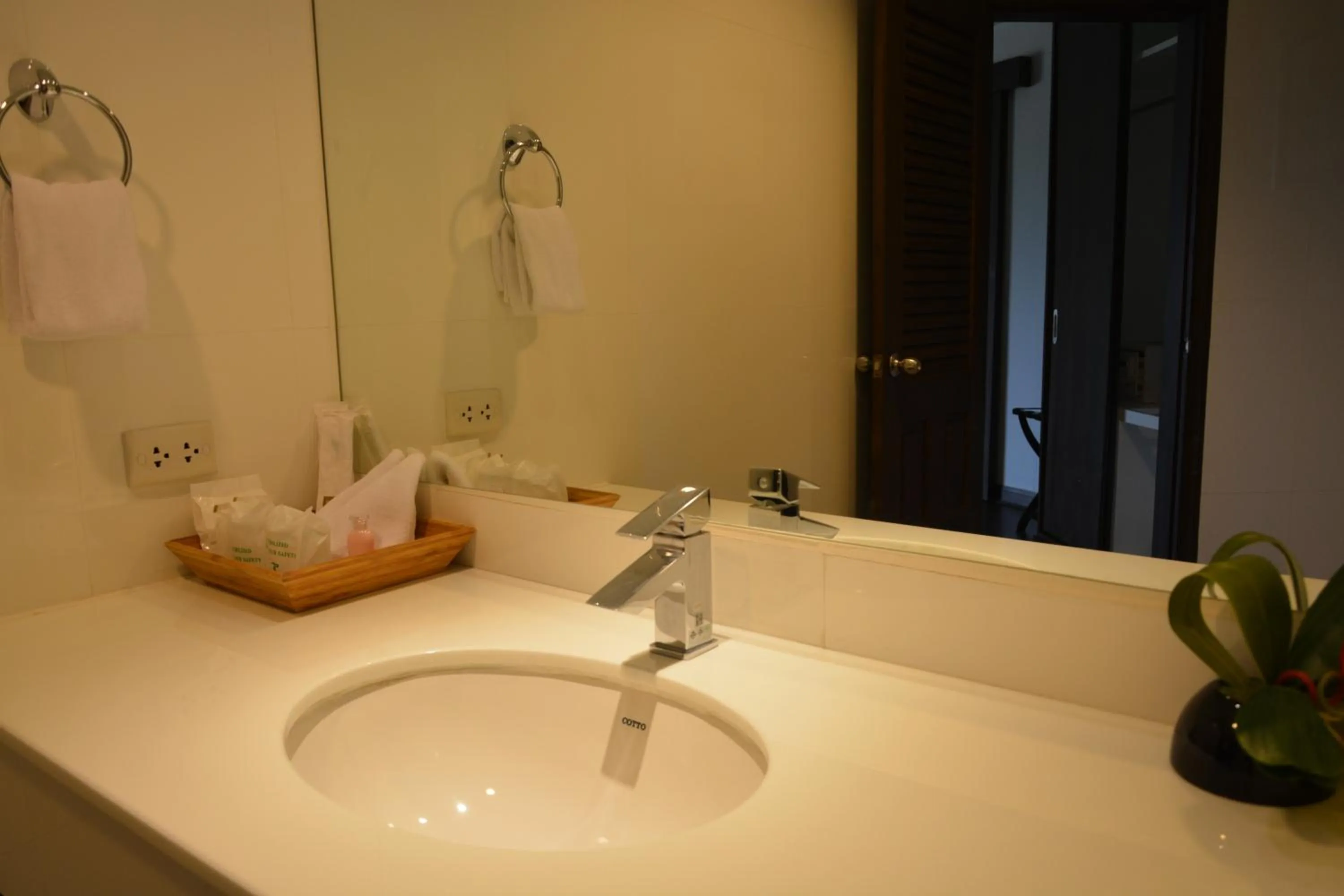 Bathroom in Sir James Resort