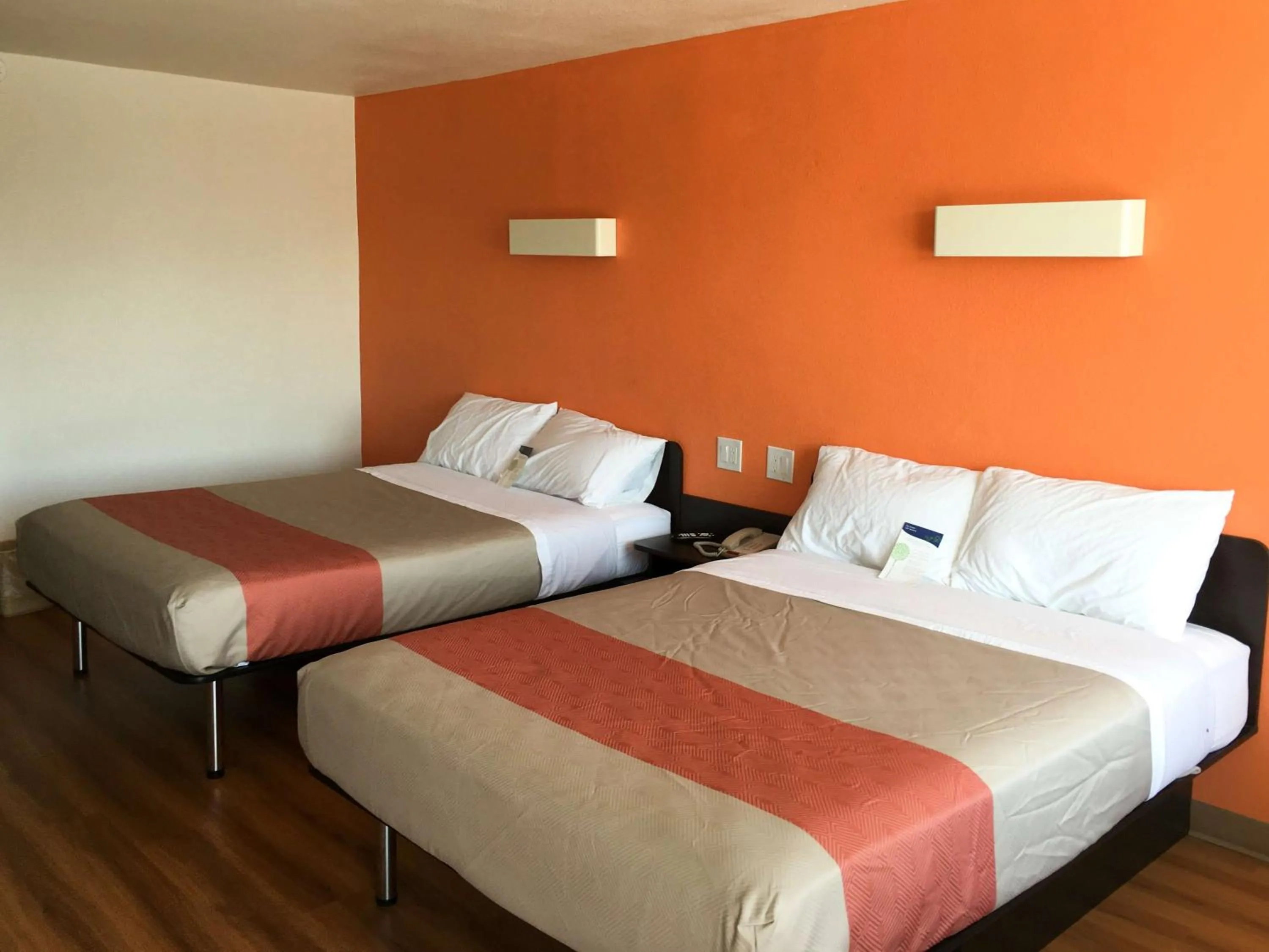 Photo of the whole room, Bed in Motel 6-Connellys Springs, NC