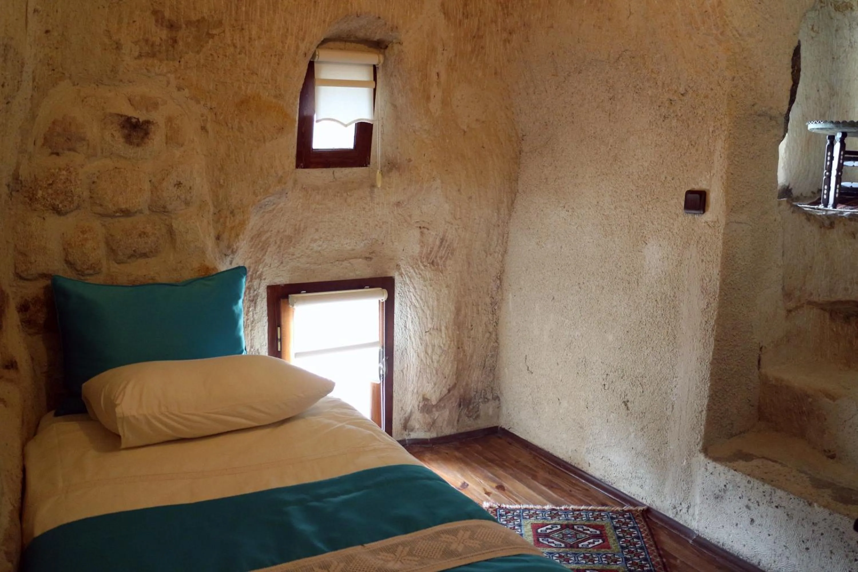 Photo of the whole room, Bed in Yusuf Yigitoglu Konagi - Special Category