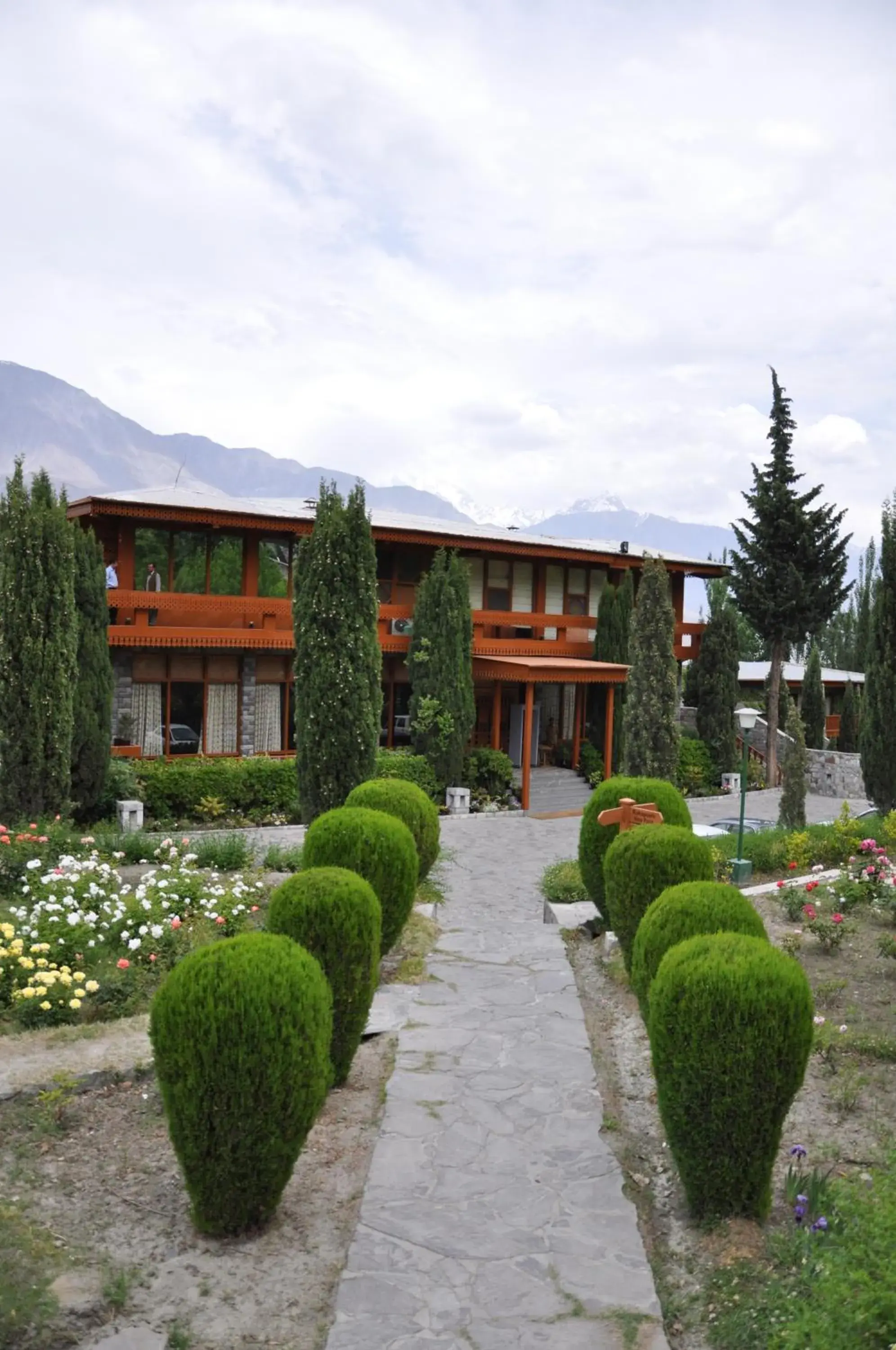 Gilgit Serena Hotel Gilgit Serena Hotel
