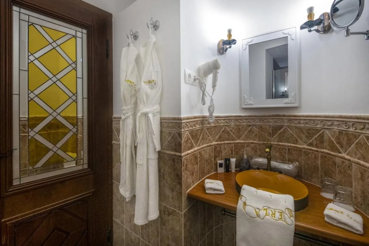Bathroom in Erla Villa Boutique Hotel