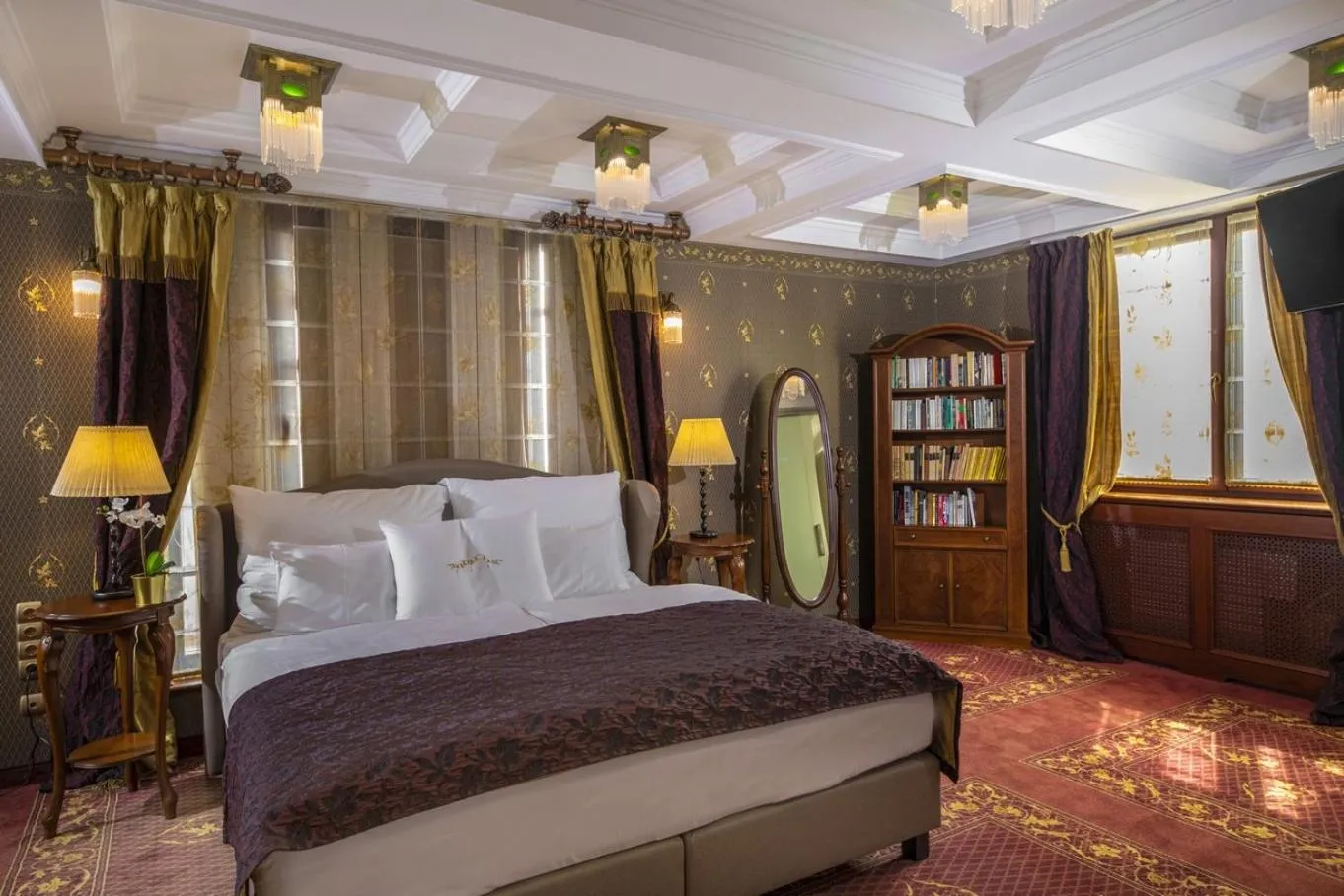 Bed in Erla Villa Boutique Hotel