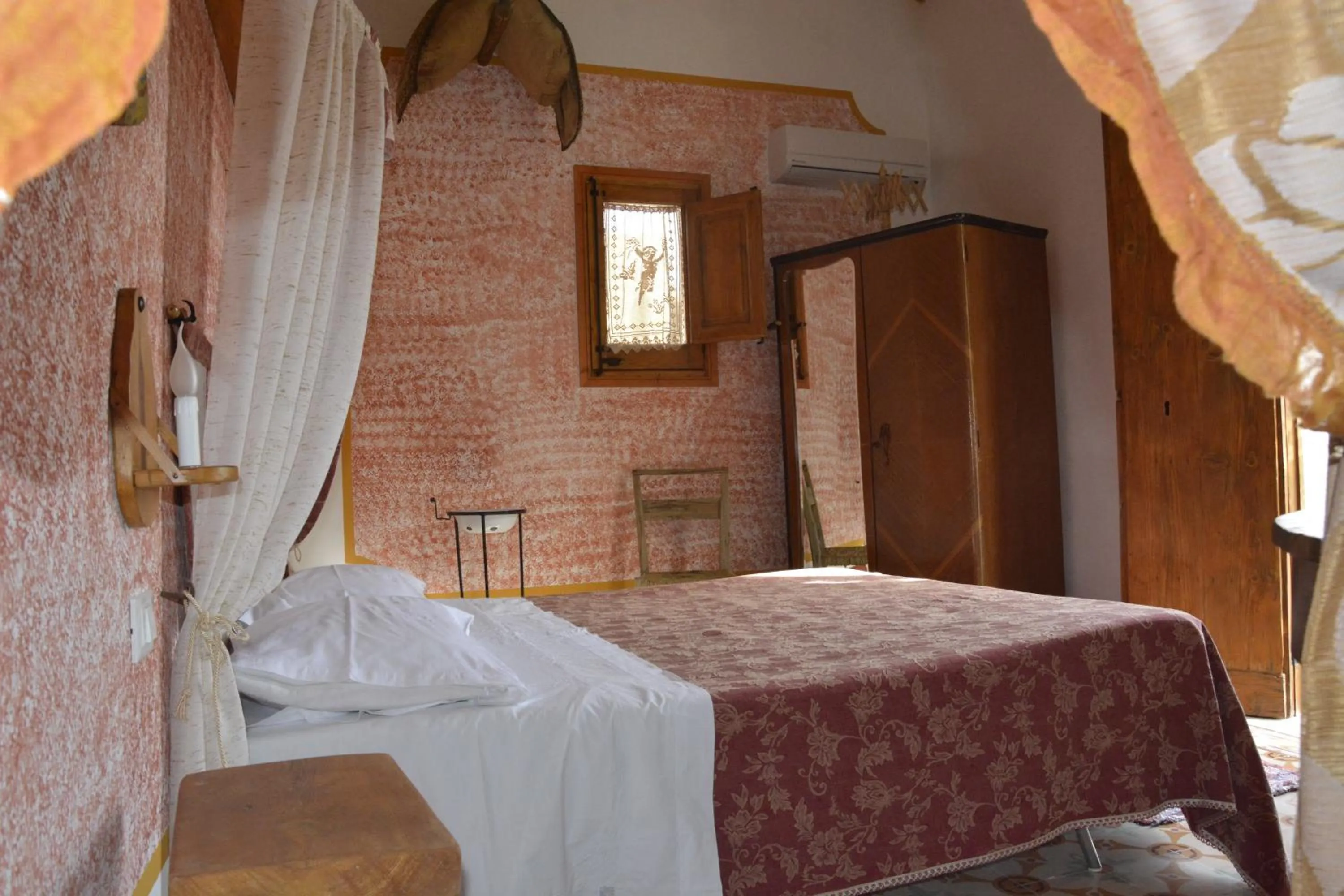 Photo of the whole room in Baglio Trinacria