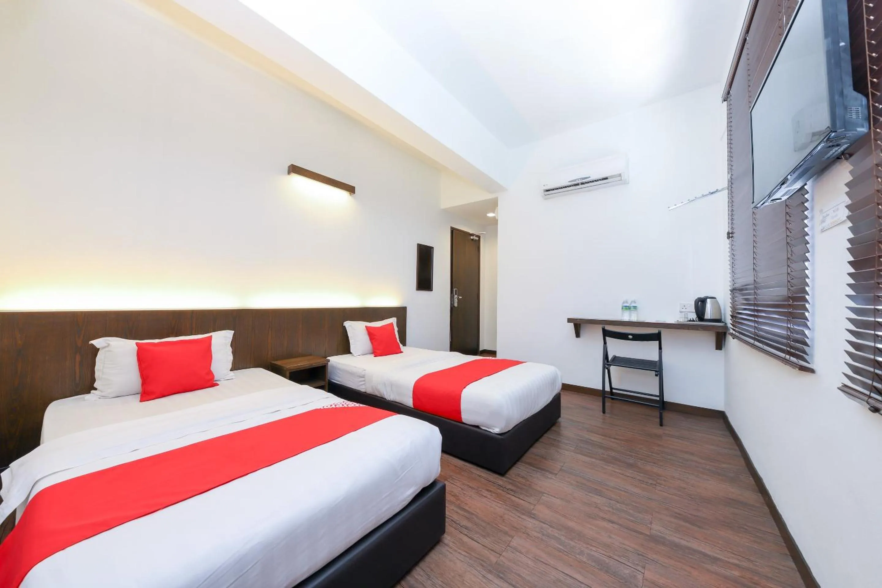 Bedroom, Bed in Hotel O Madras