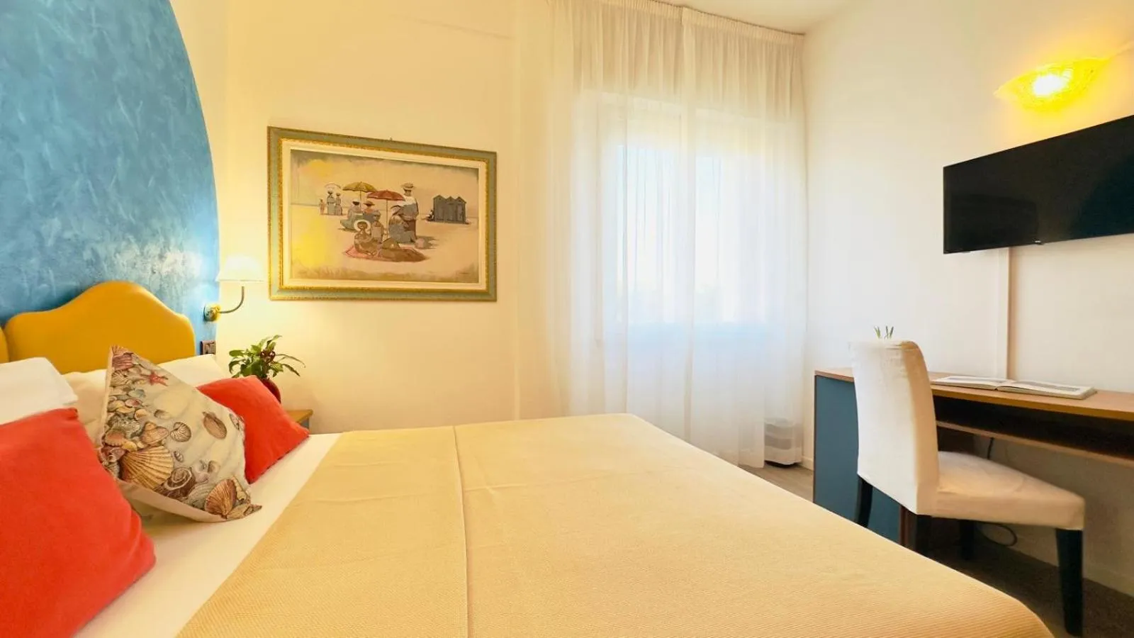 Bed in Residence & Suites