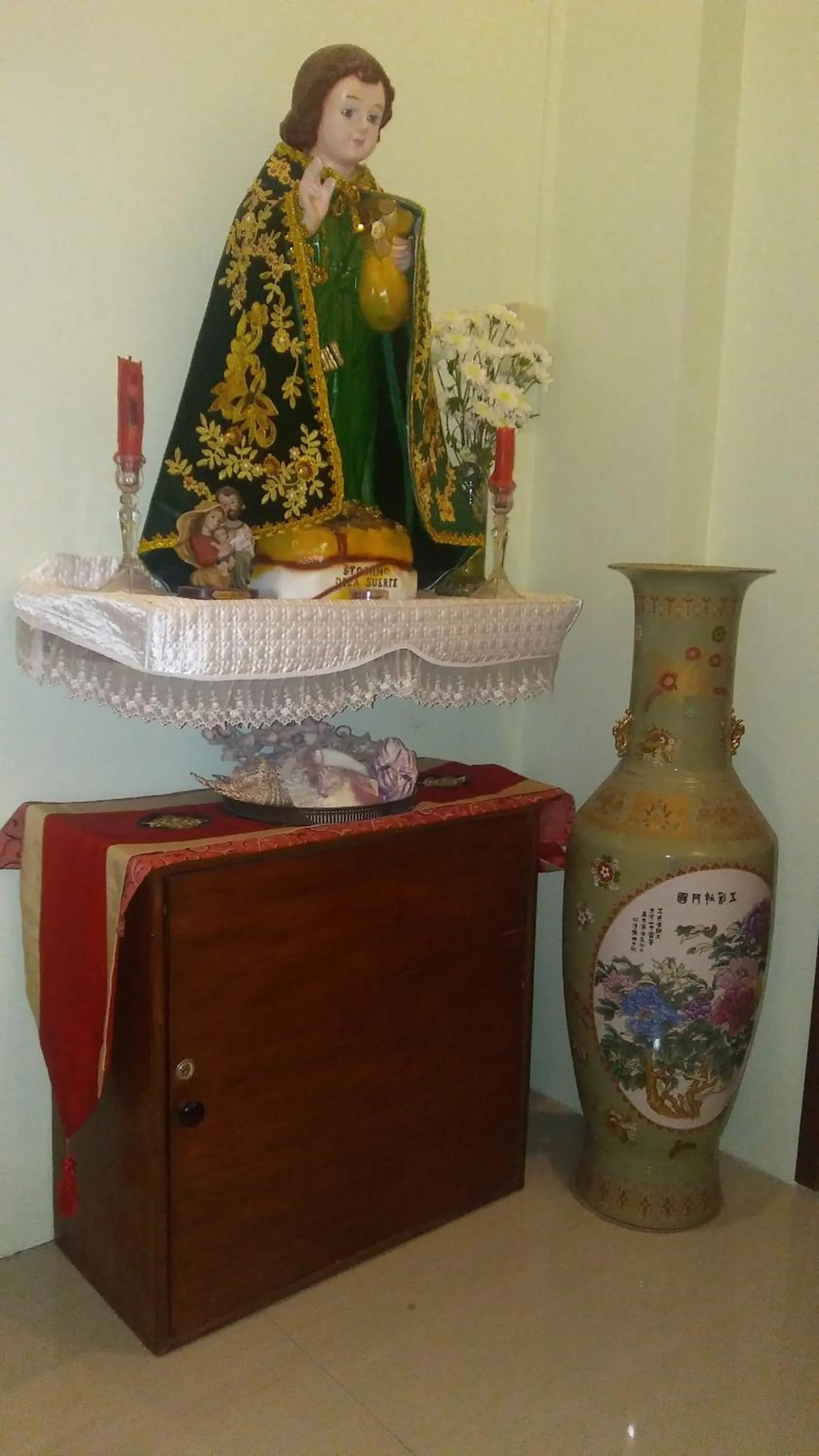 Property building in Dweller's Pensione