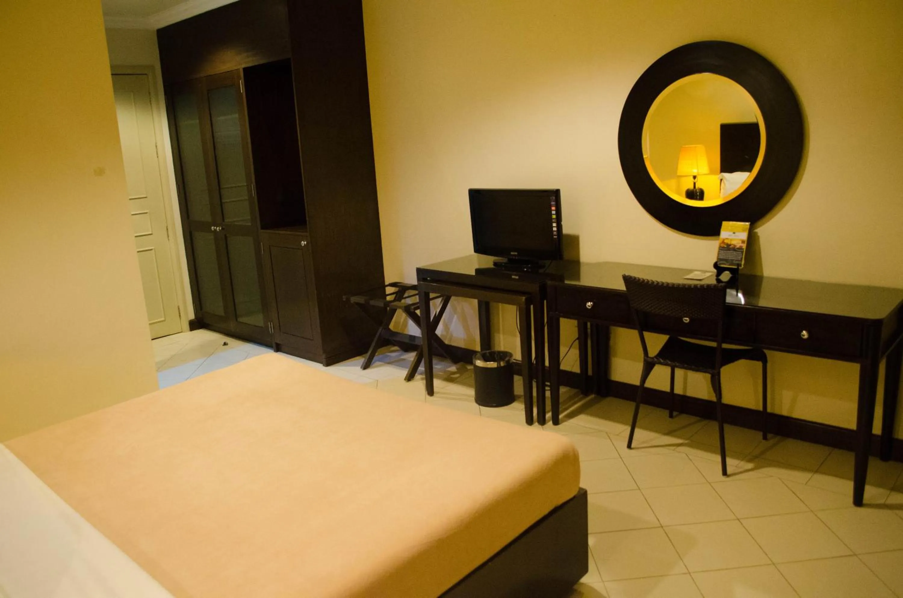 Bedroom, Bed in Hotel Tavern Surigao