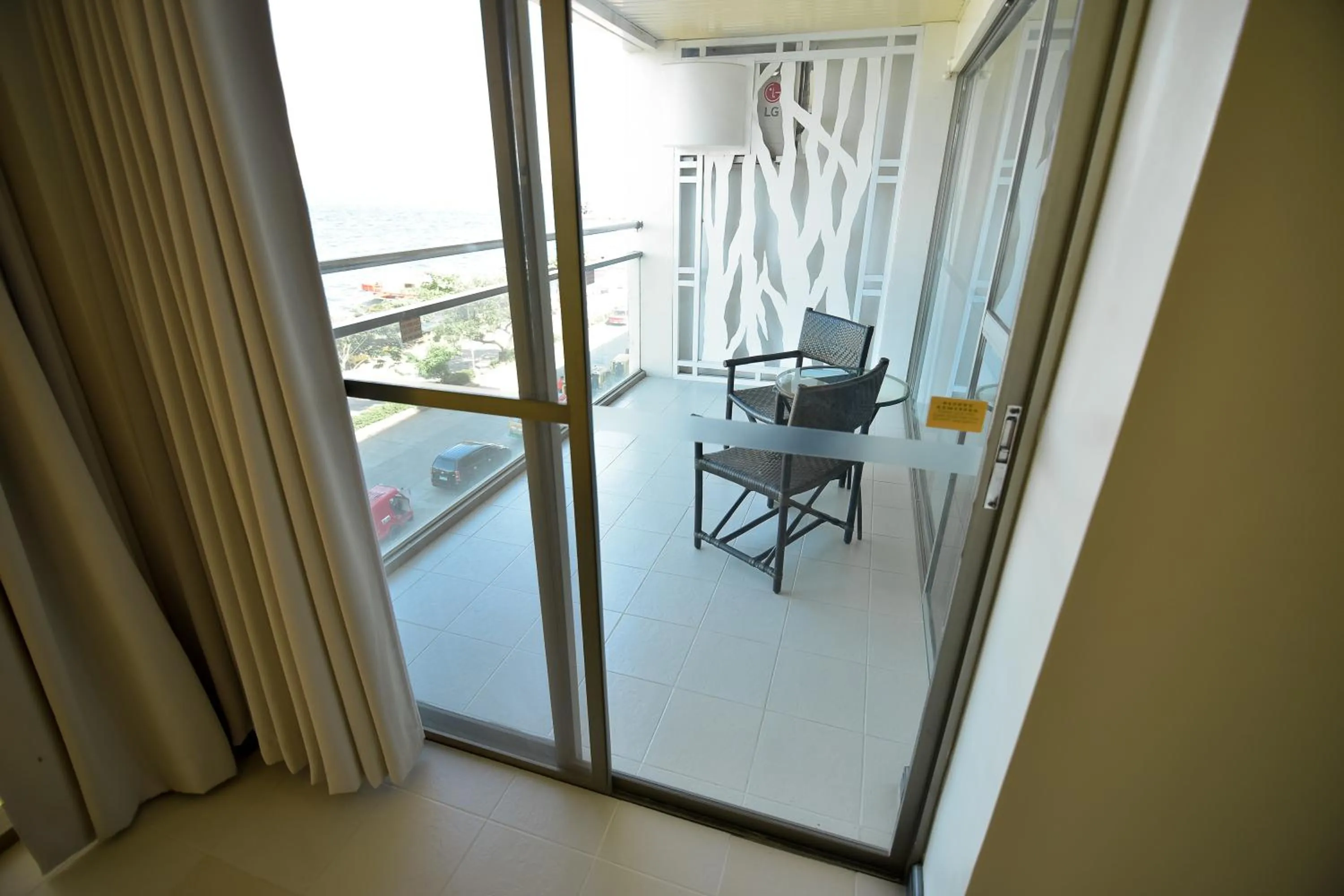 Hotel Tavern Surigao