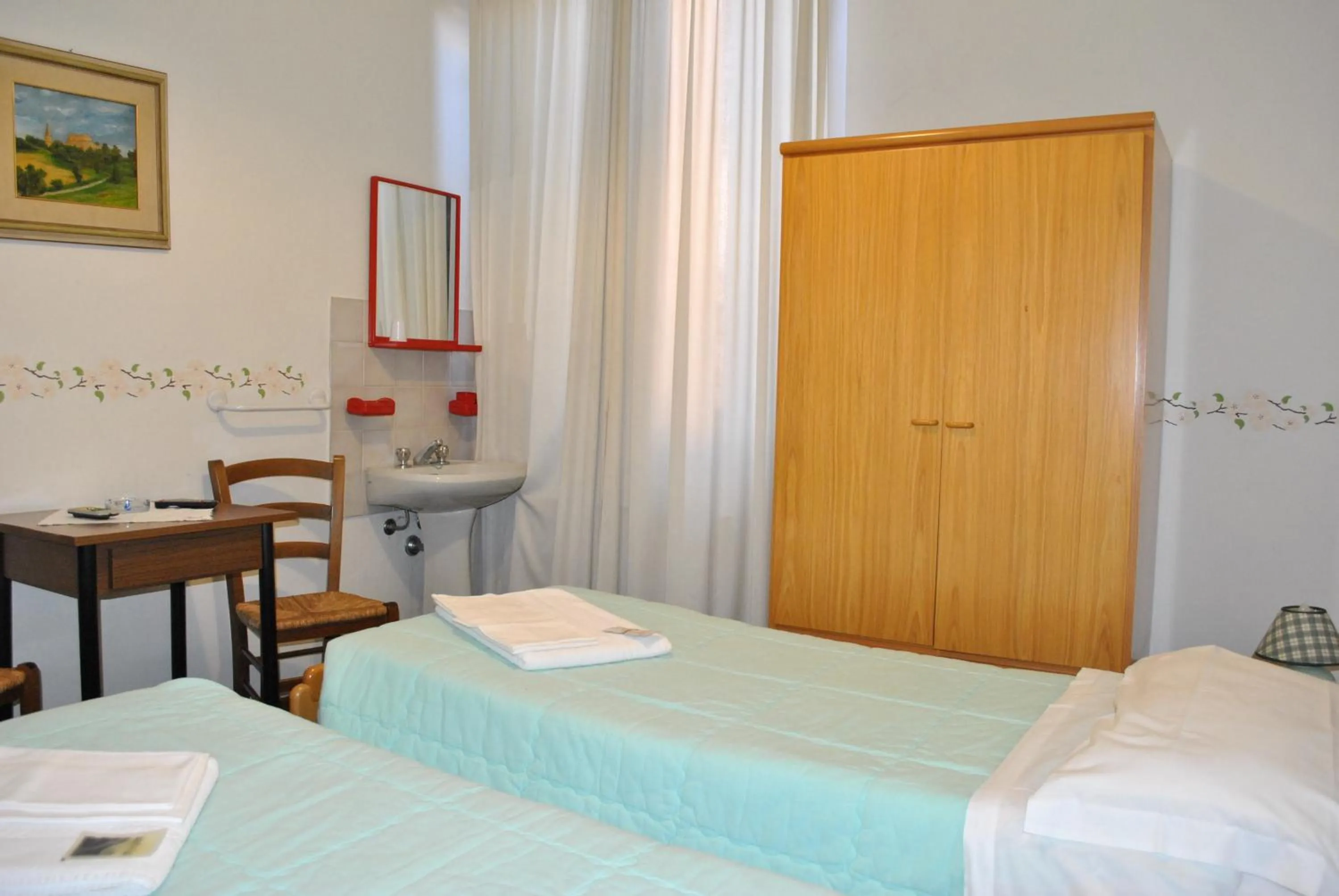 Photo of the whole room, Bed in La Lanterna di Guiglia