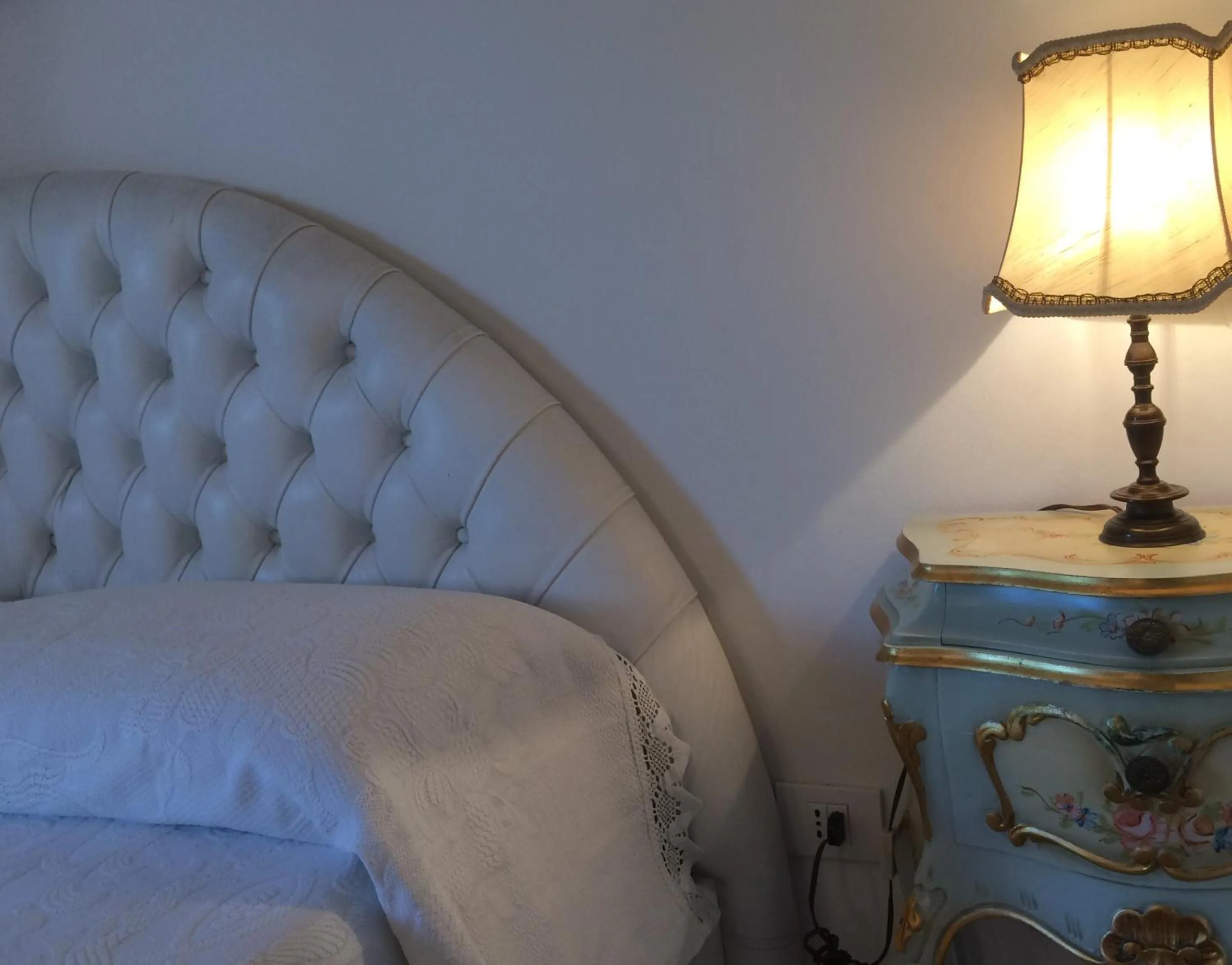 Decorative detail, Bed in B&B Pergolesi