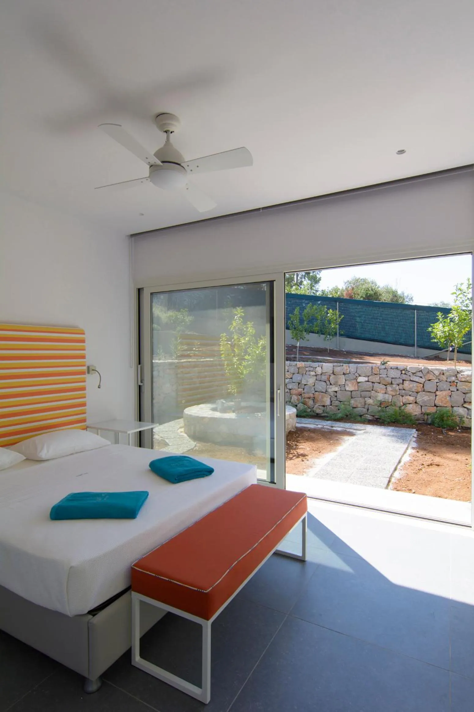 Bedroom, Bed in Lavender Cove