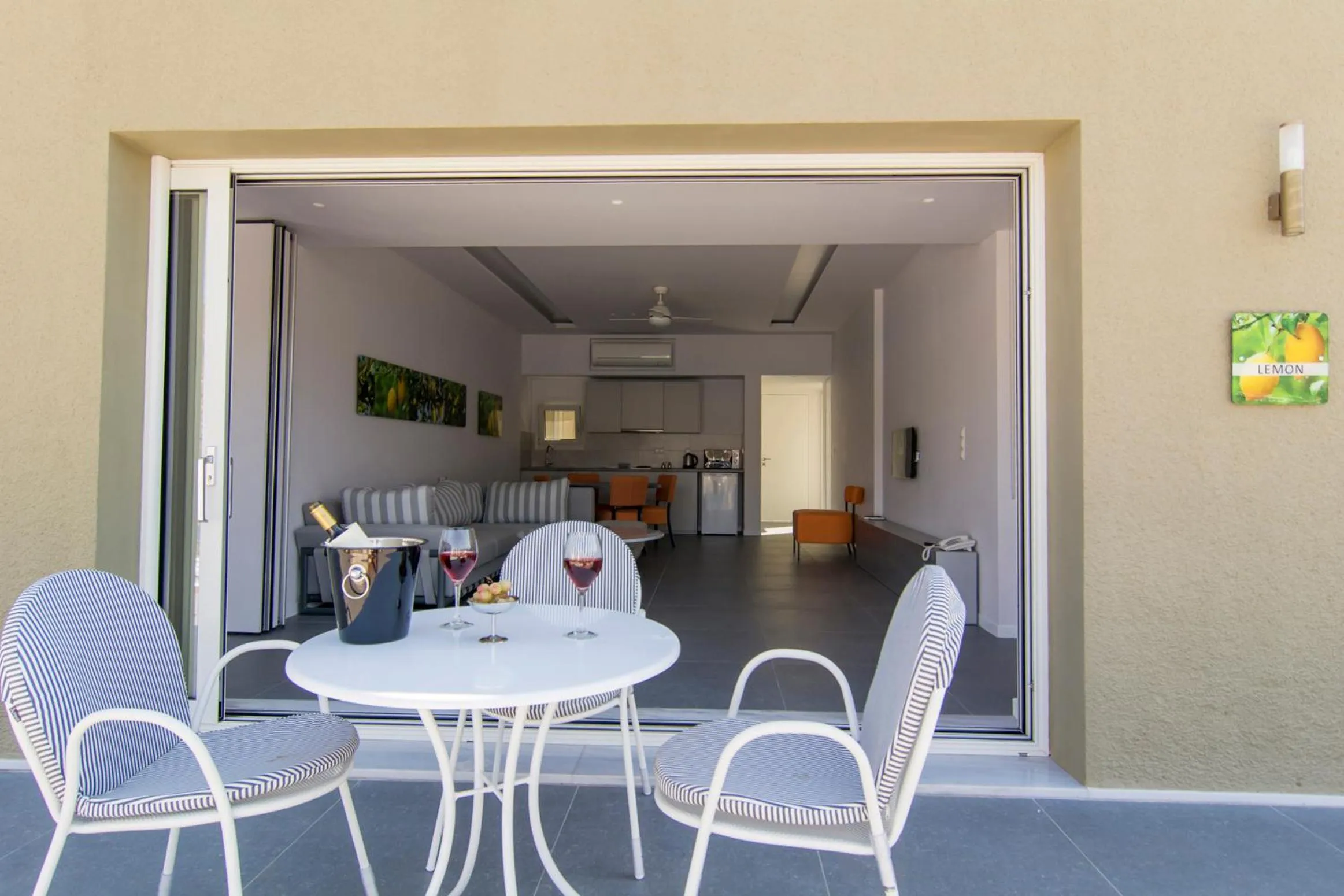 Balcony/Terrace in Lavender Cove