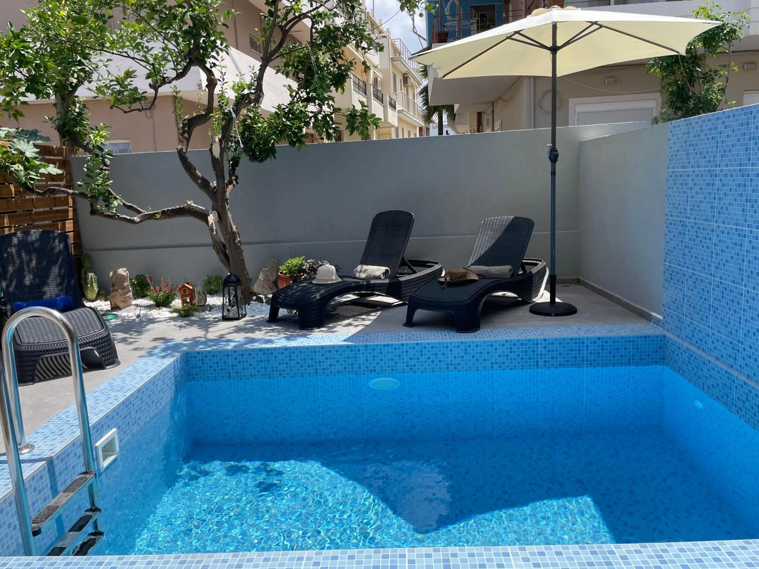 Swimming pool in Voula Hotel