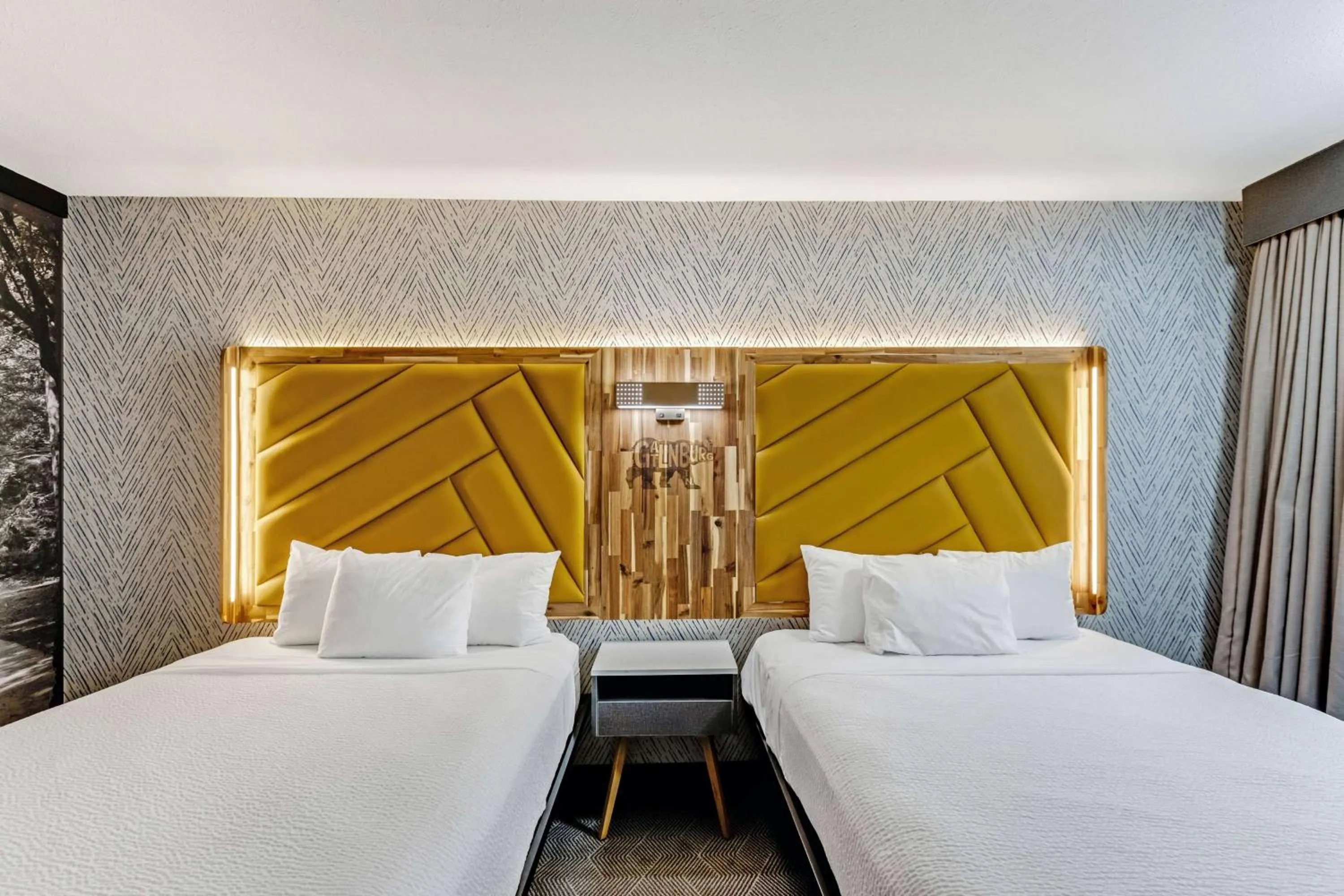 Photo of the whole room, Bed in The Wander Hotel