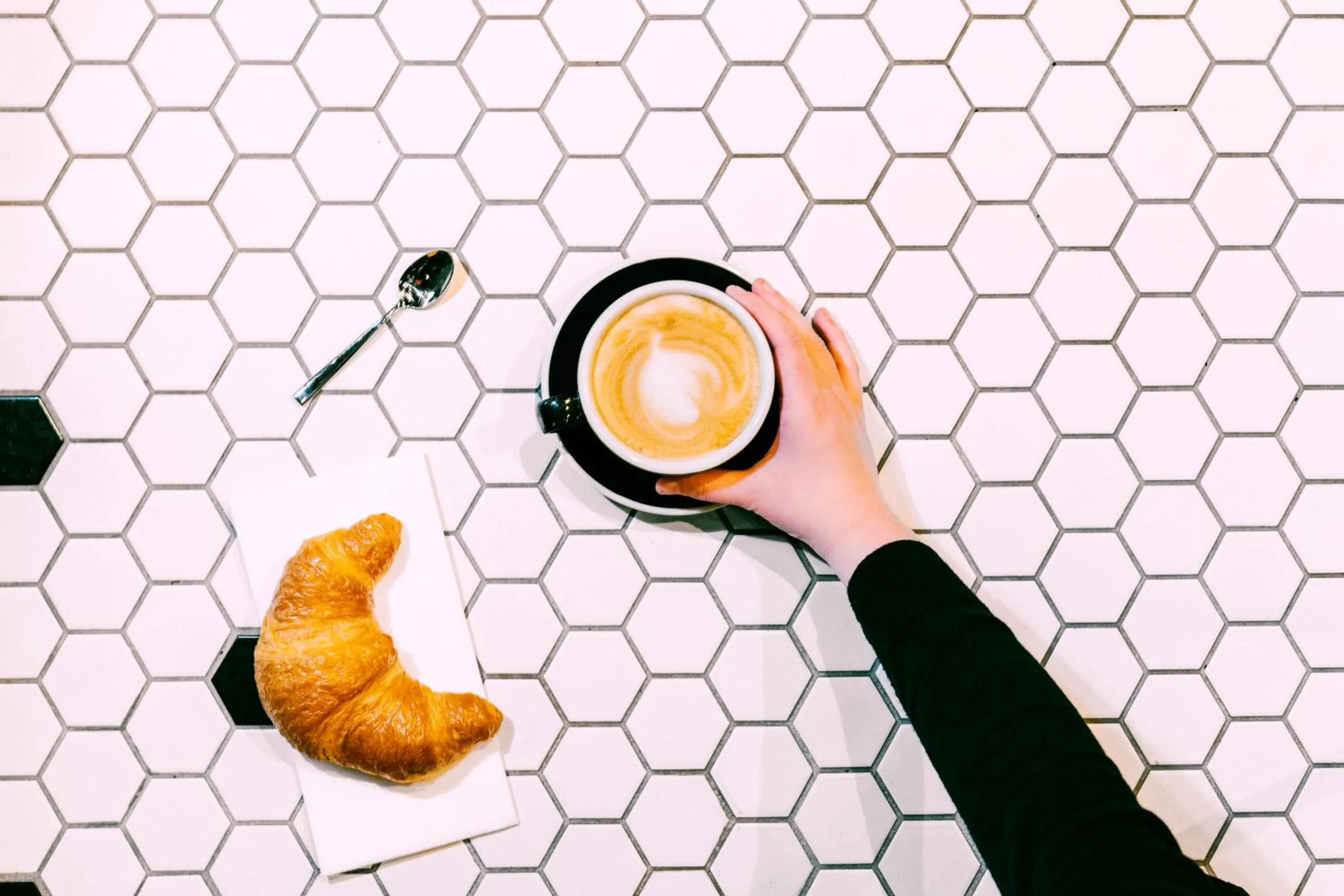 Coffee/tea facilities in Alt Hotel Ottawa Downtown