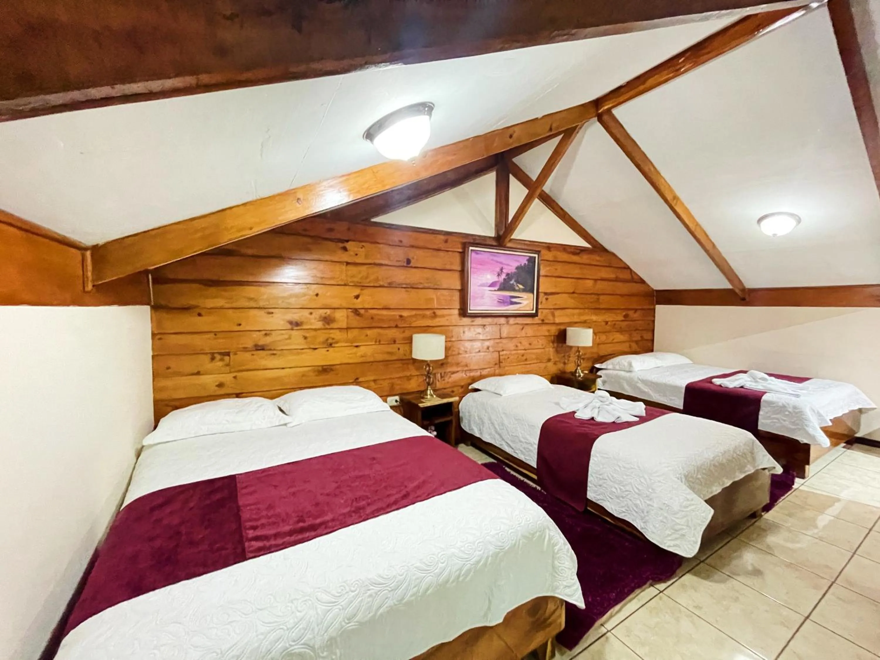 Bedroom, Bed in Dreams Lodge