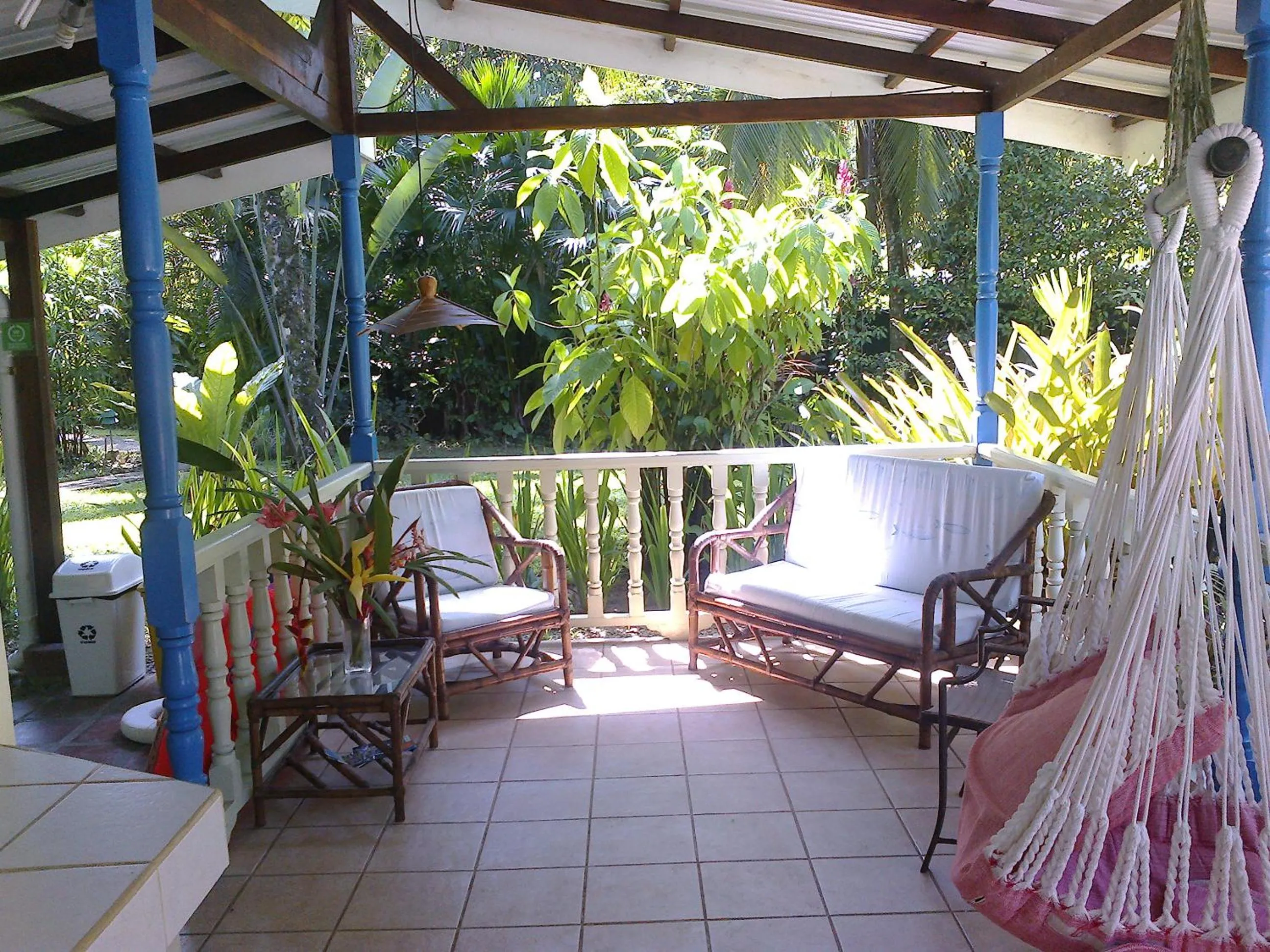 Area and facilities in Playa Negra Guesthouse