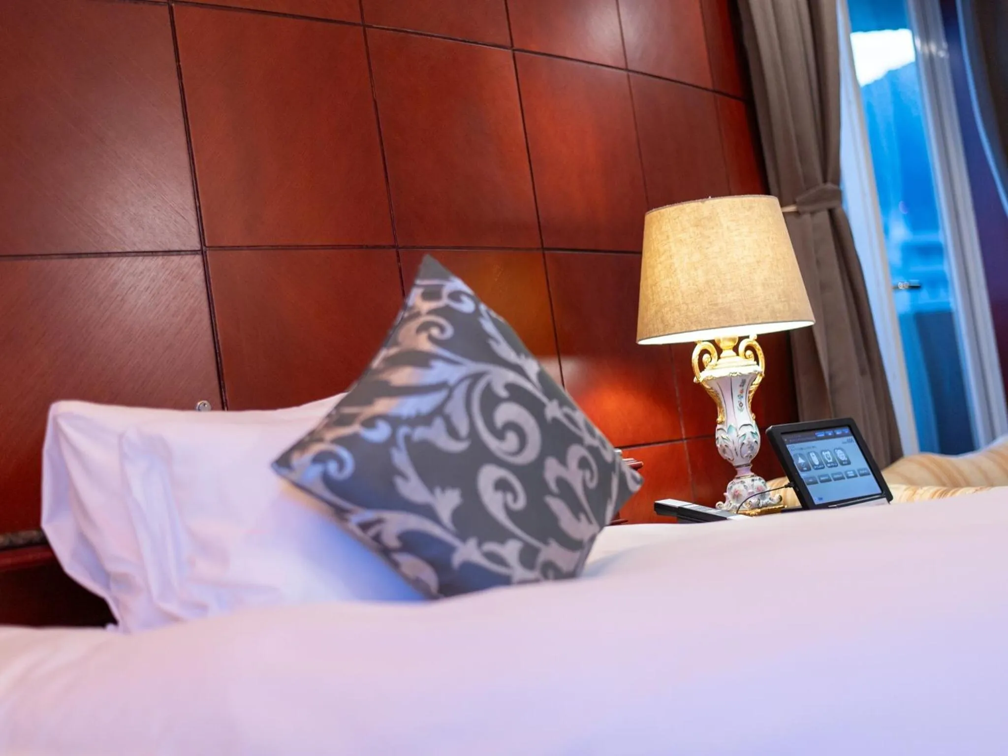 Bed in Hotel Concerto Nagasaki