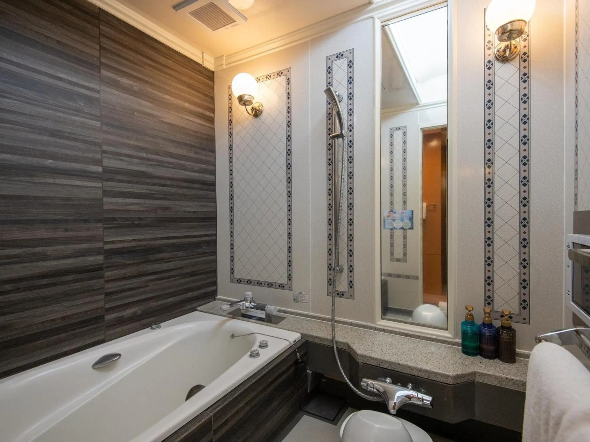 Bathroom in Hotel Concerto Nagasaki