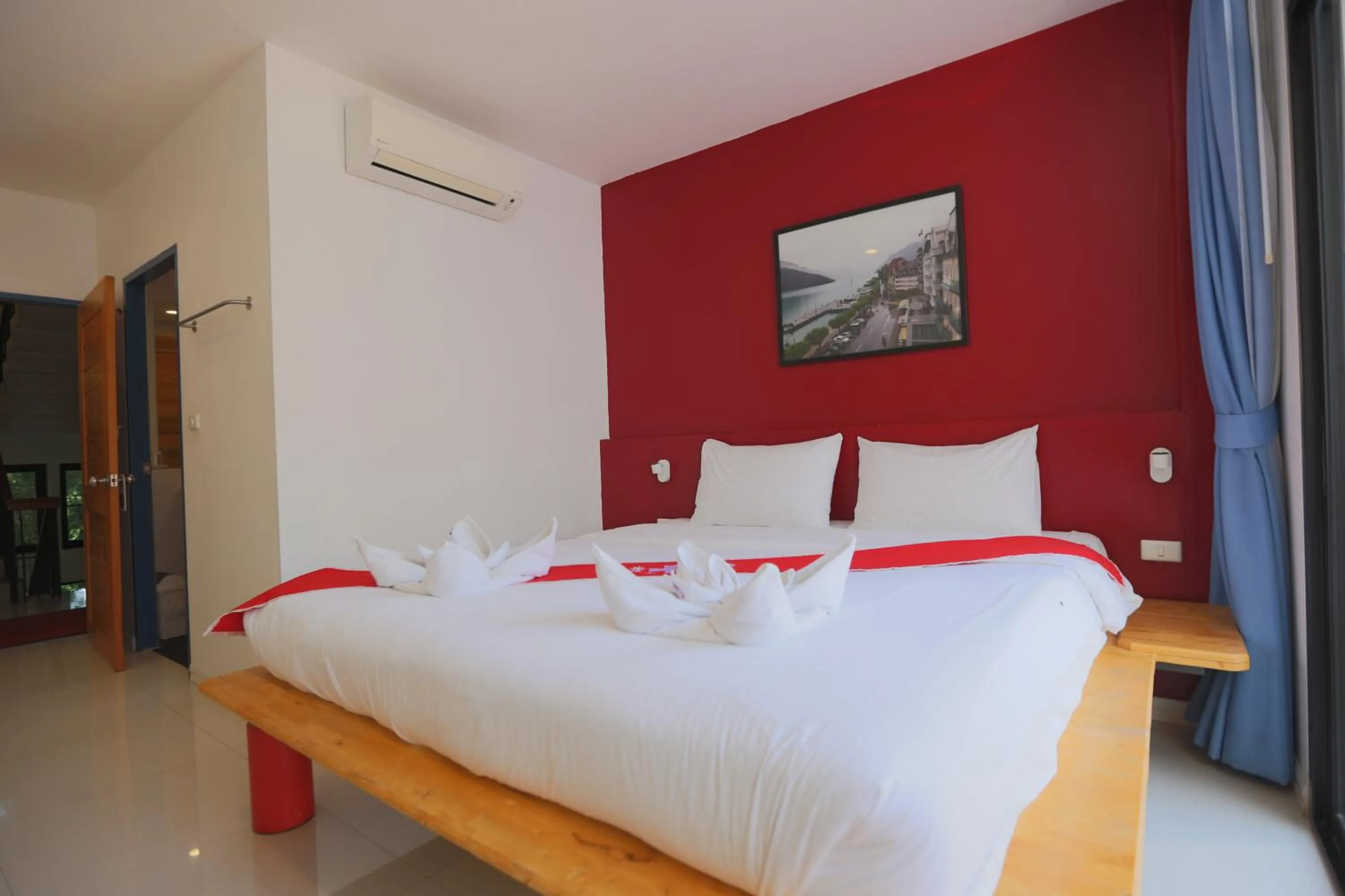 Bedroom, Bed in Hotel Montha