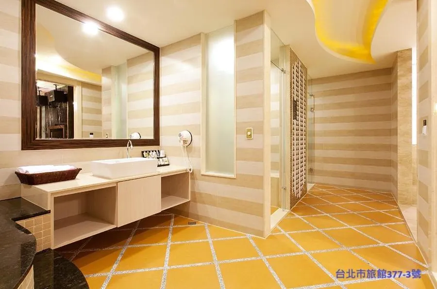 探索汽車旅館 延平館 台北市旅館377-3號