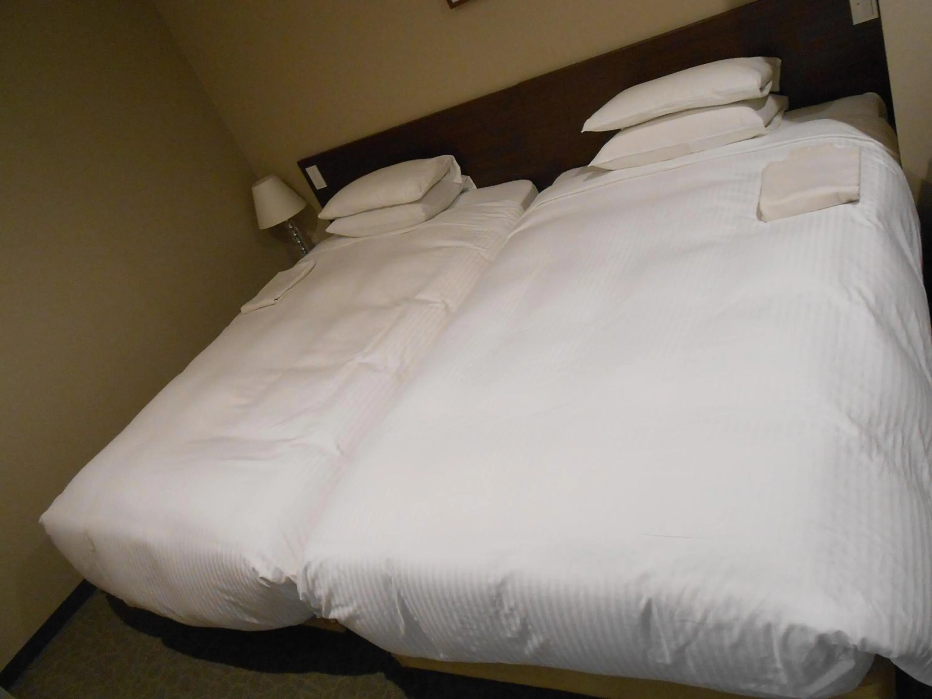 Photo of the whole room, Bed in Hotel Crown Hills Sendai Aobadori