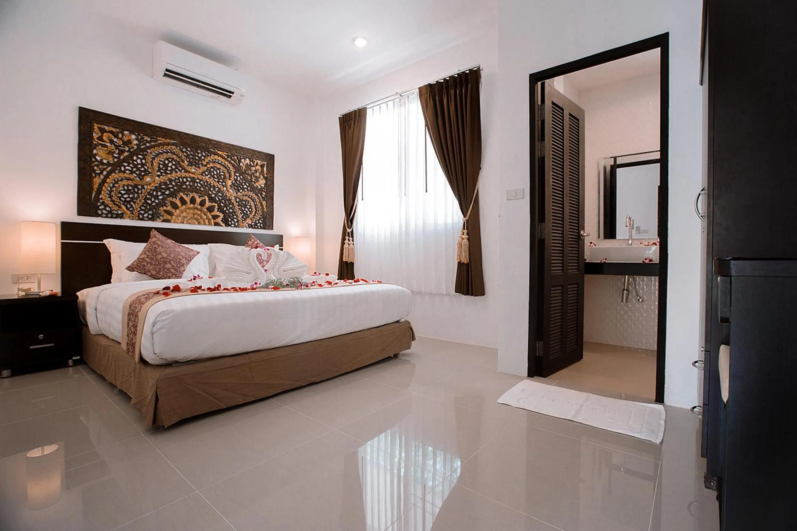 Bed in Lux Family Villas Krabi Ao Nang