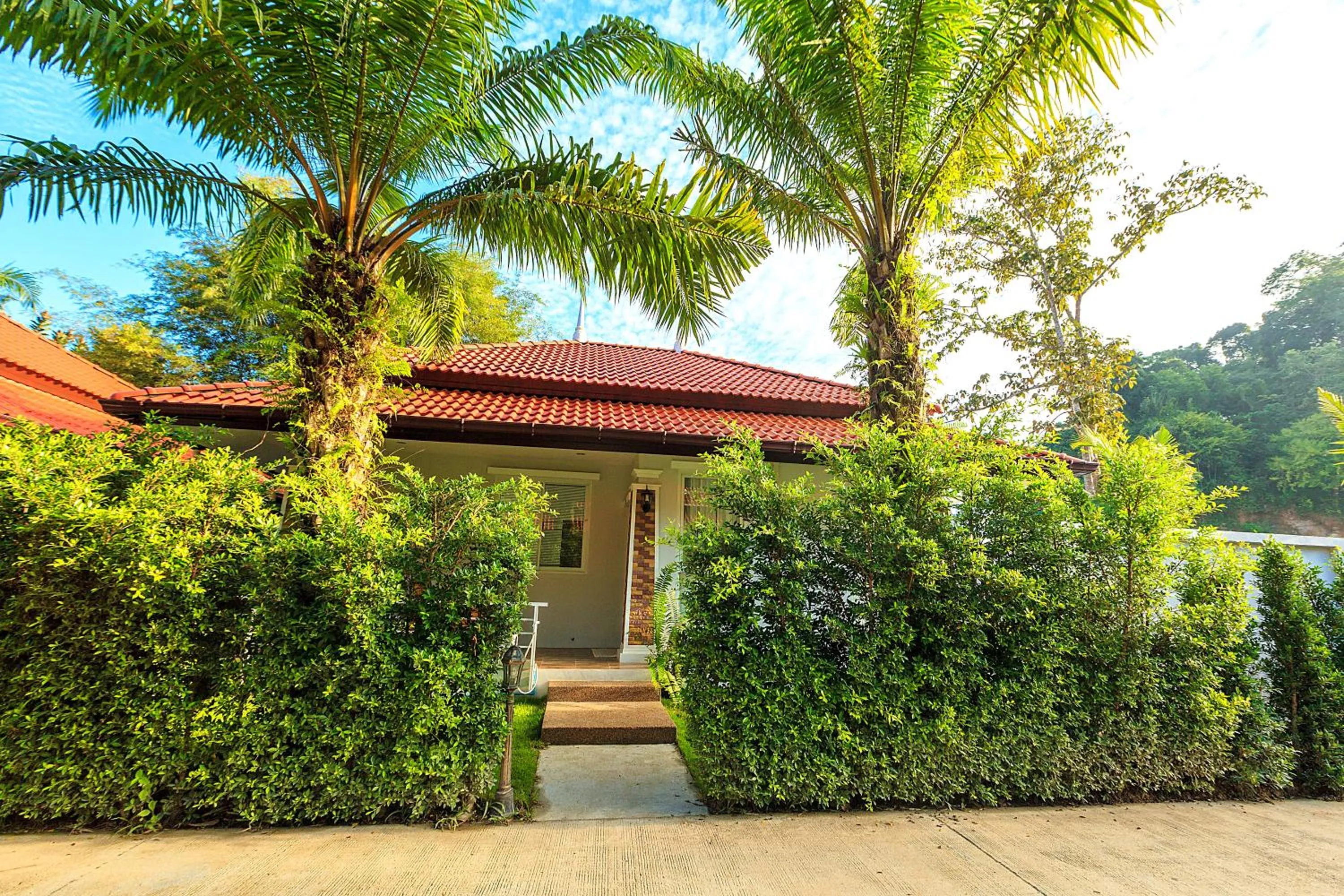 Garden in Lux Family Villas Krabi Ao Nang