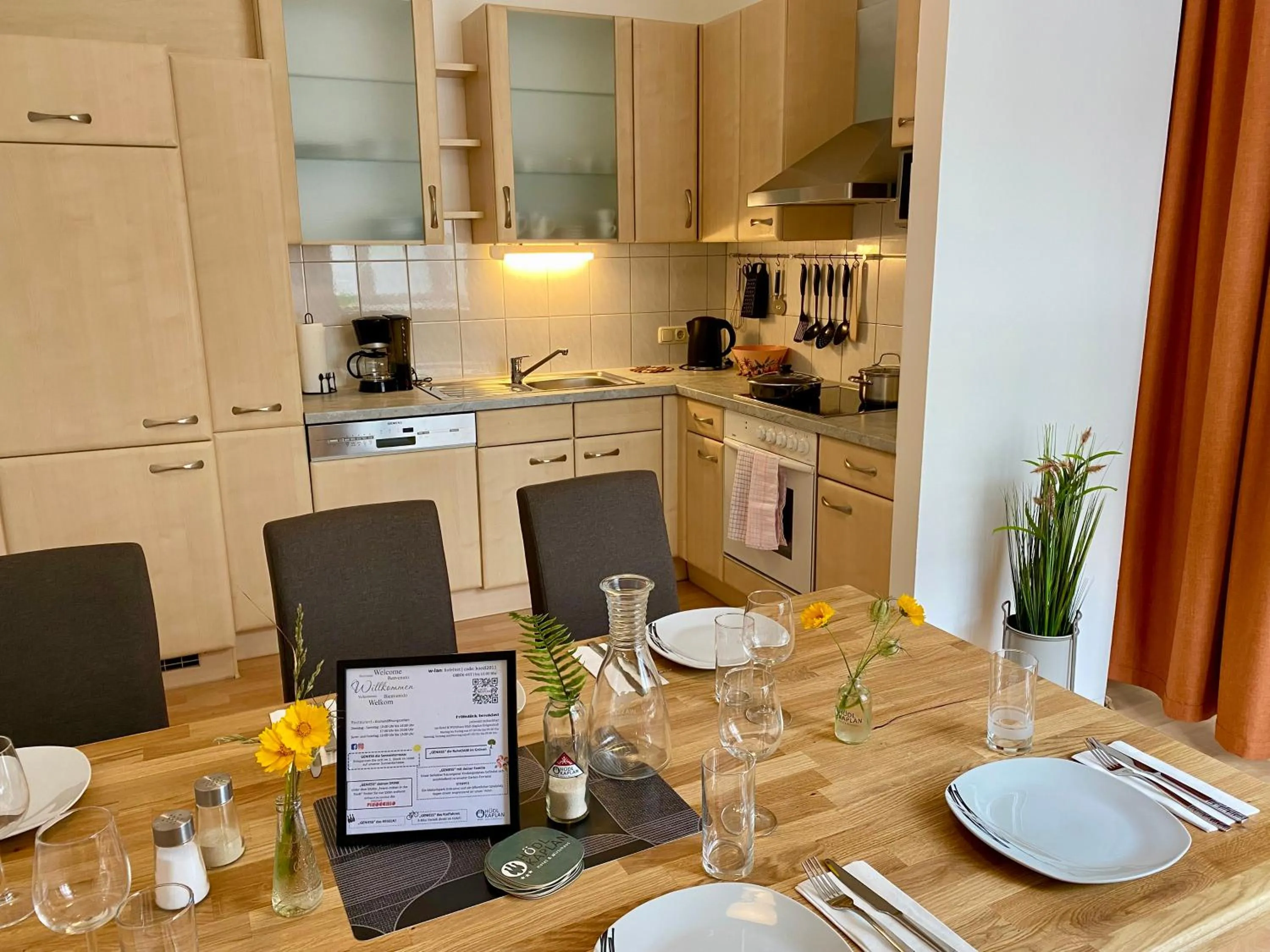 Kitchen or kitchenette in Hotel & Wirtshaus Hödl-Kaplan