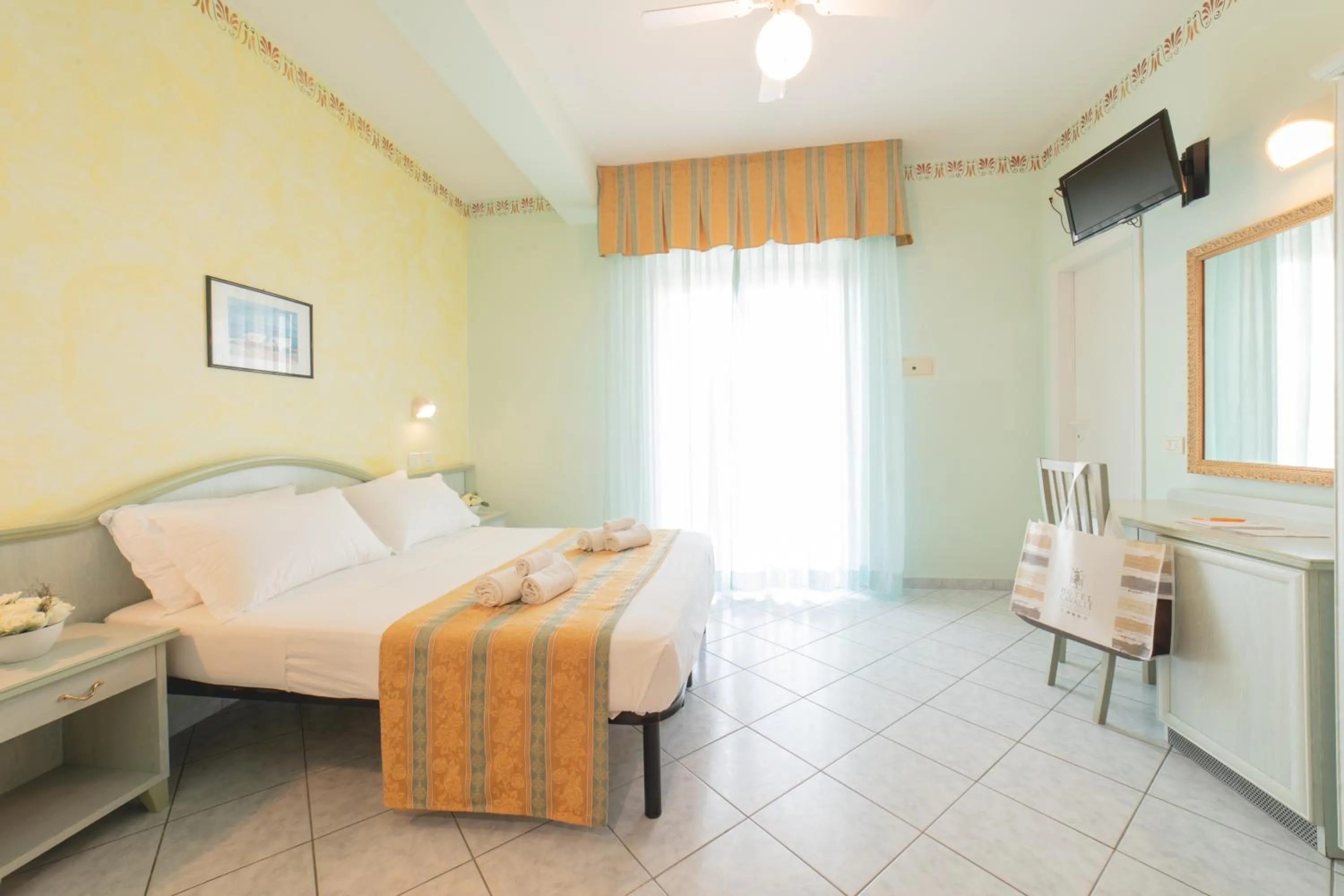 Bedroom, Bed in Hotel Cavalli