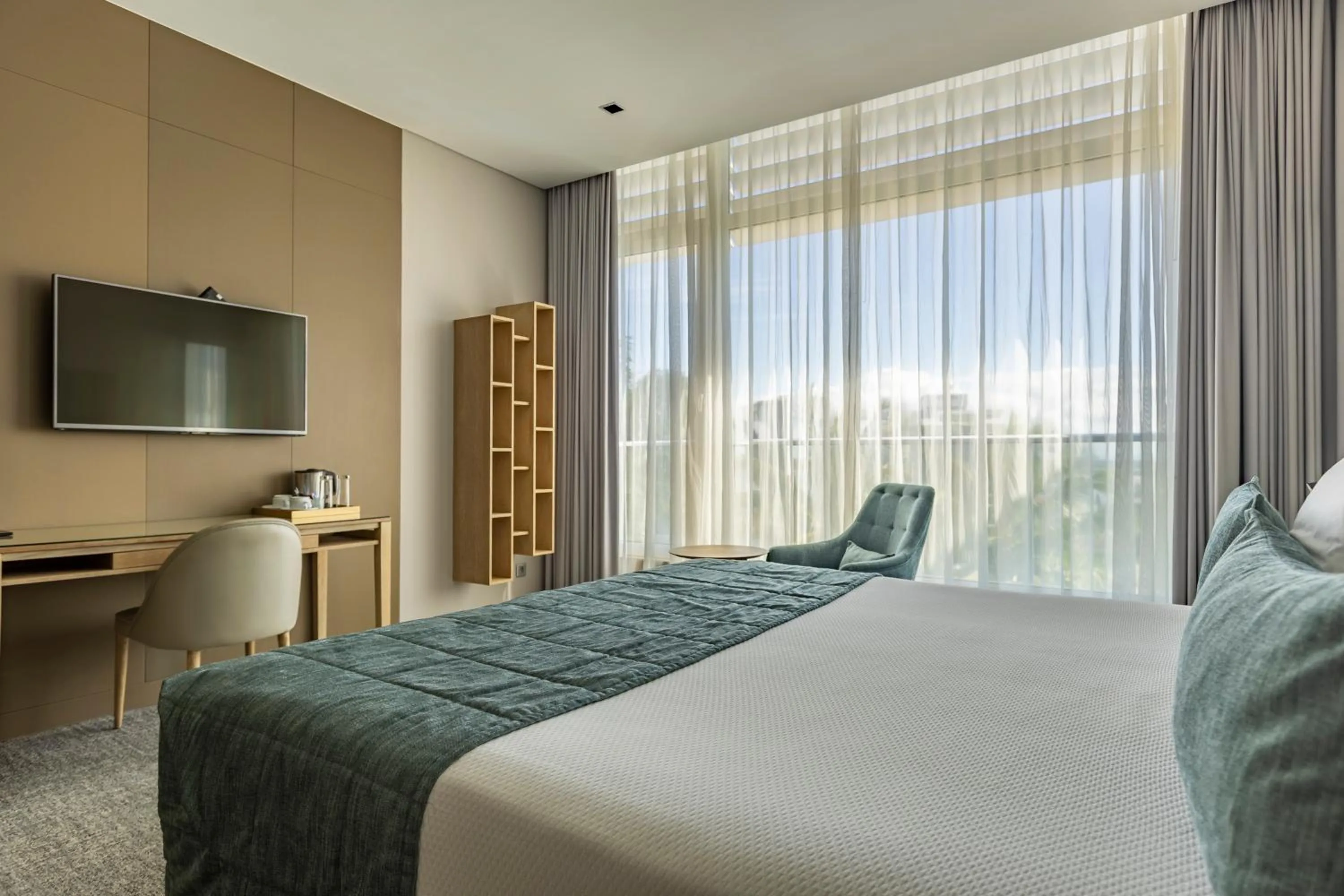 Bed in Montebelo Girassol Maputo Hotel