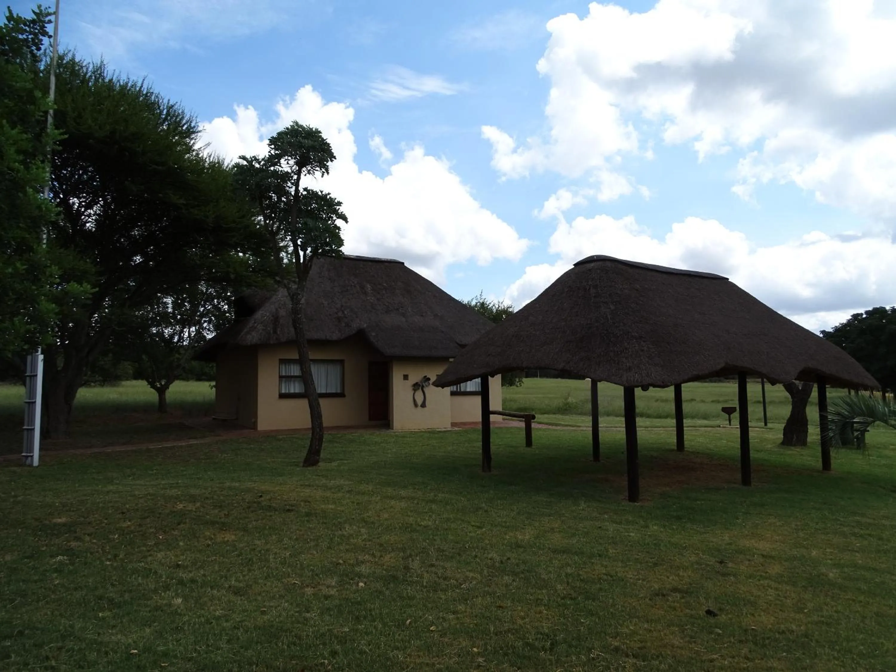 Photo of the whole room in Abba Game Lodge