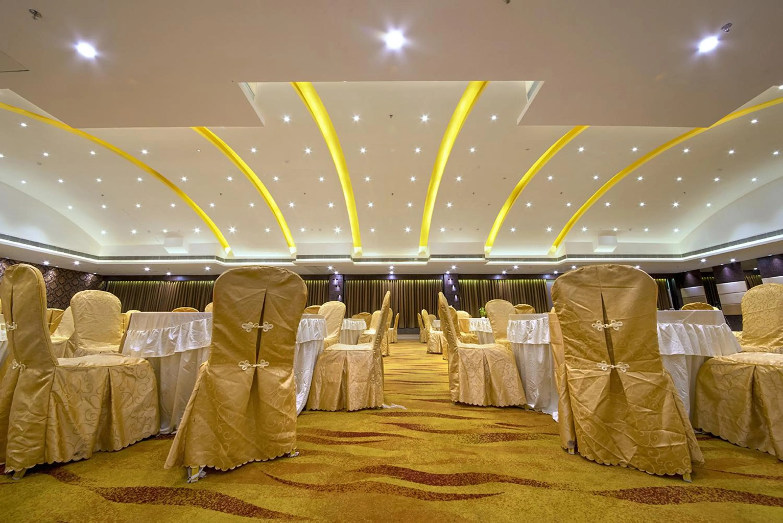 Banquet/Function facilities in The Fern Residency Kolkata