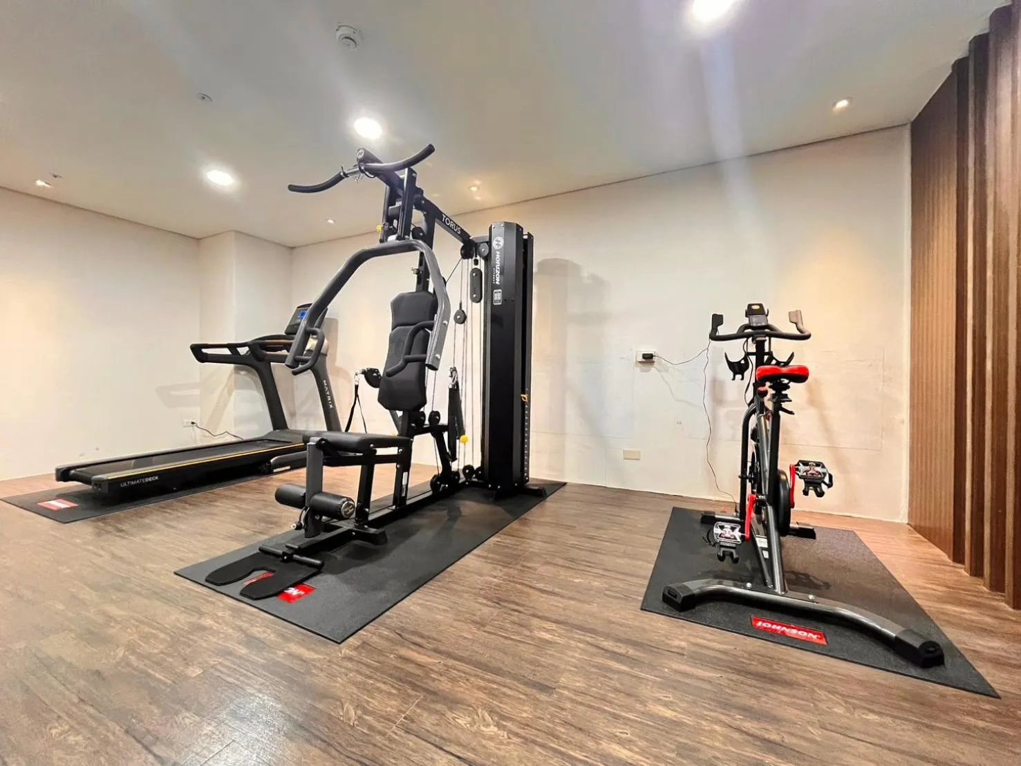 Fitness centre/facilities in Century Hotel Taoyuan