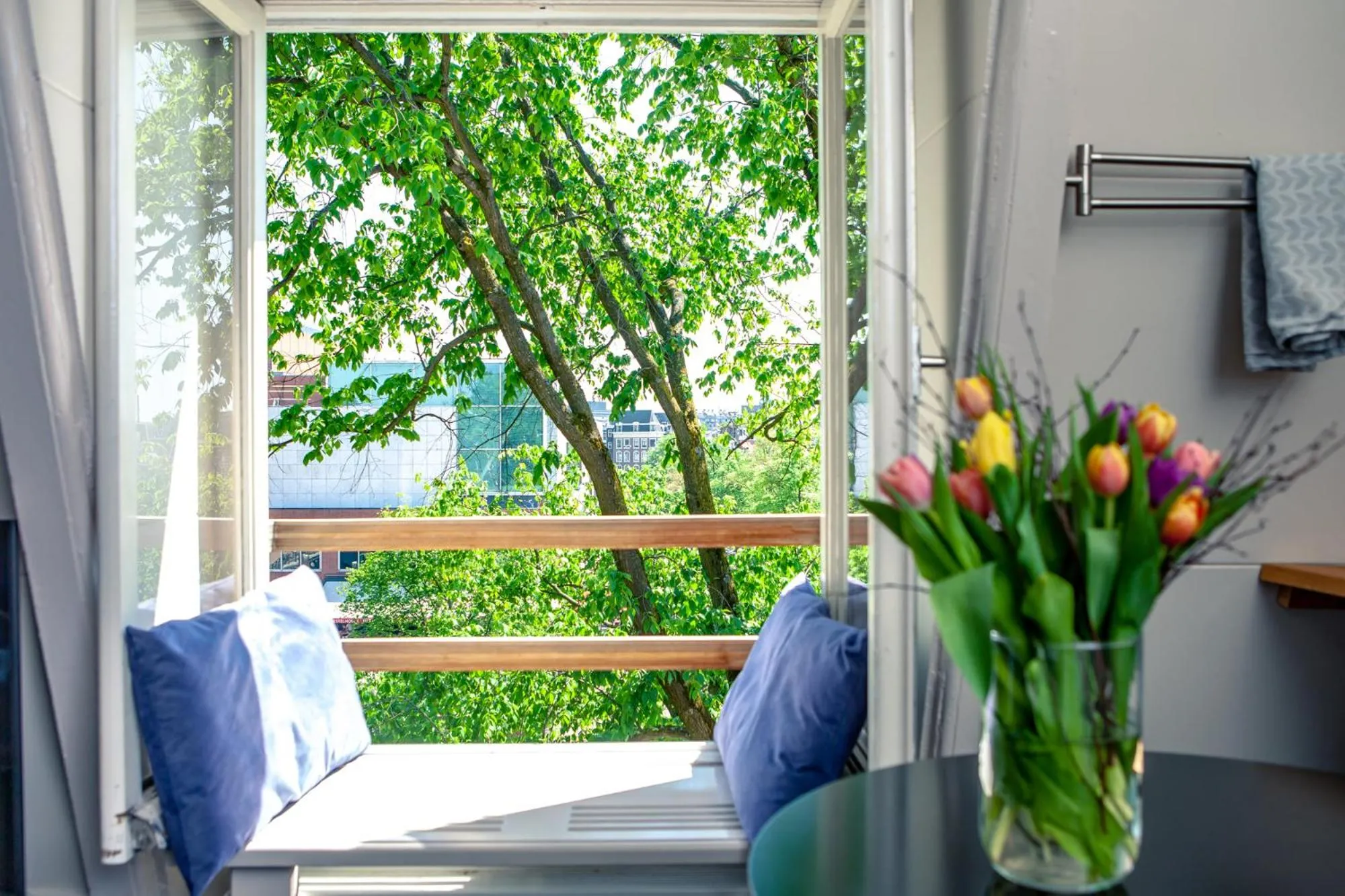 Zwanestein Canal House