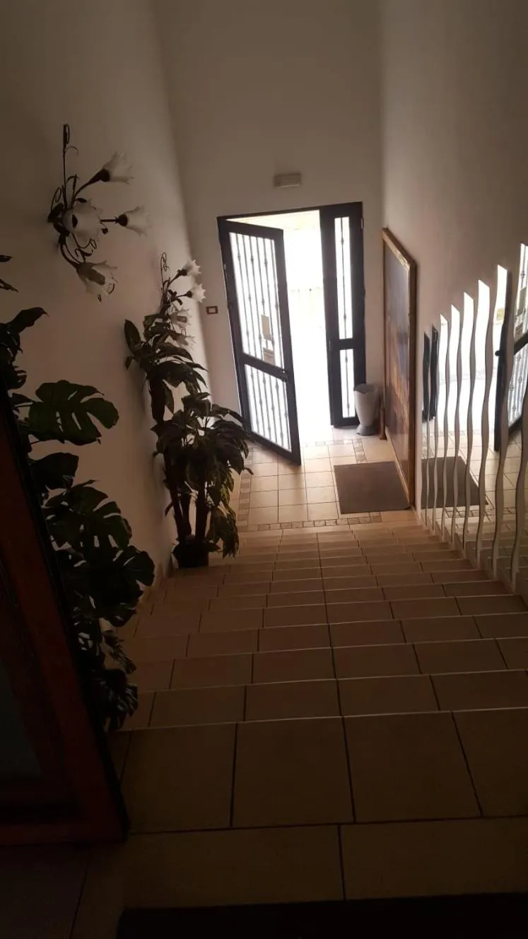 Facade/entrance in Morgan srls