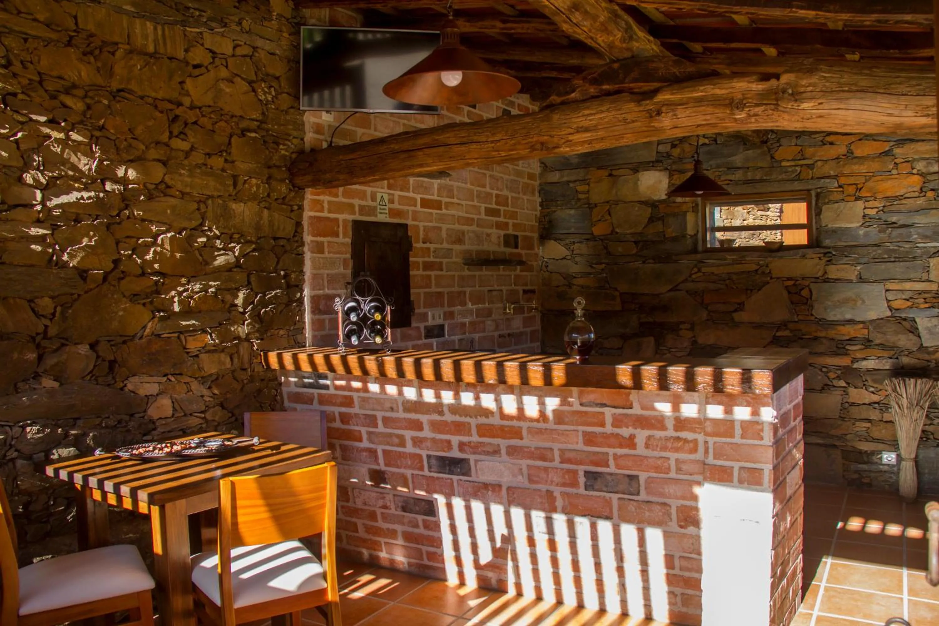 Kitchen or kitchenette in Refúgios do Pinhal