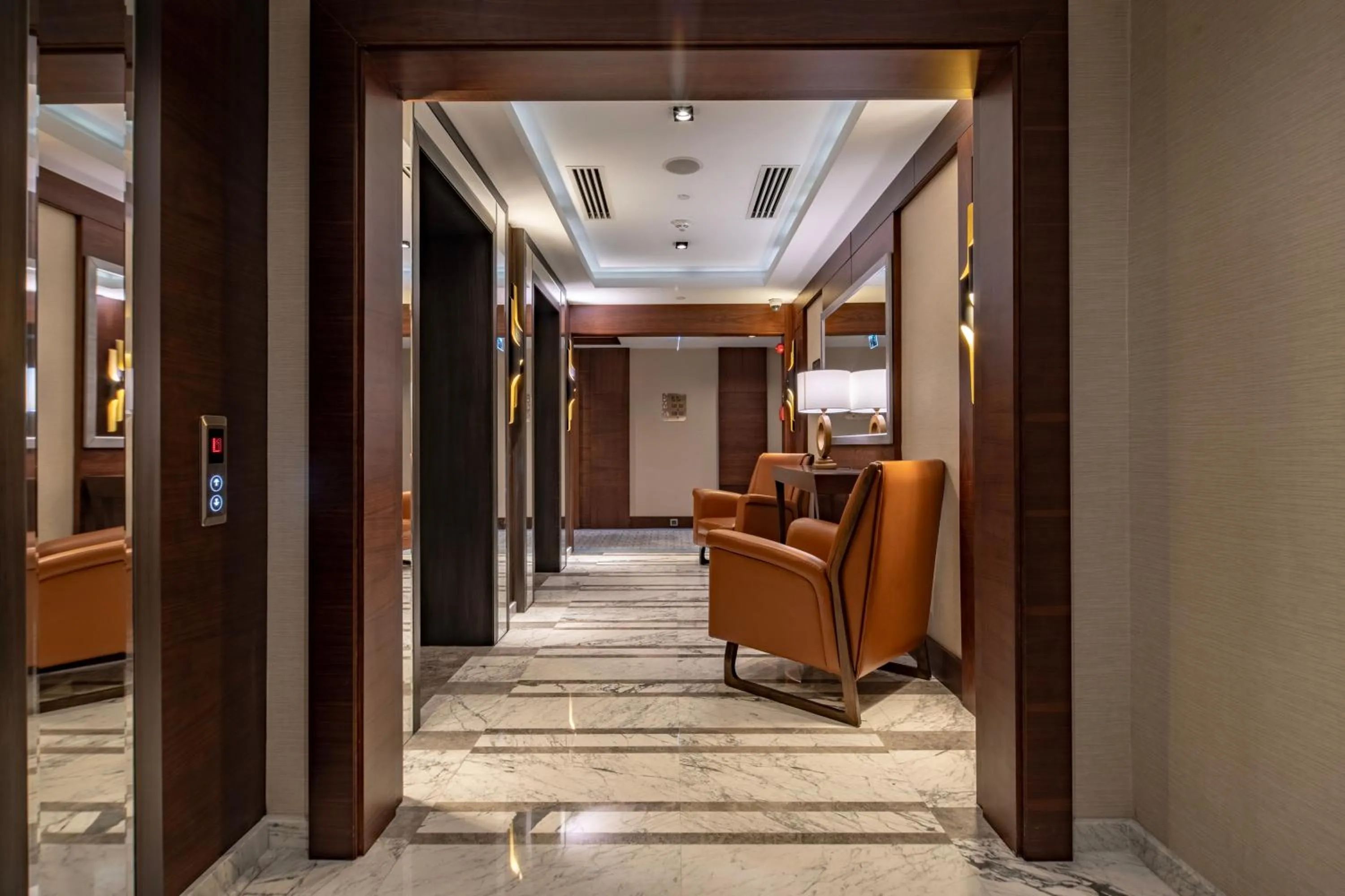 Seating area in Grand Harilton Otel