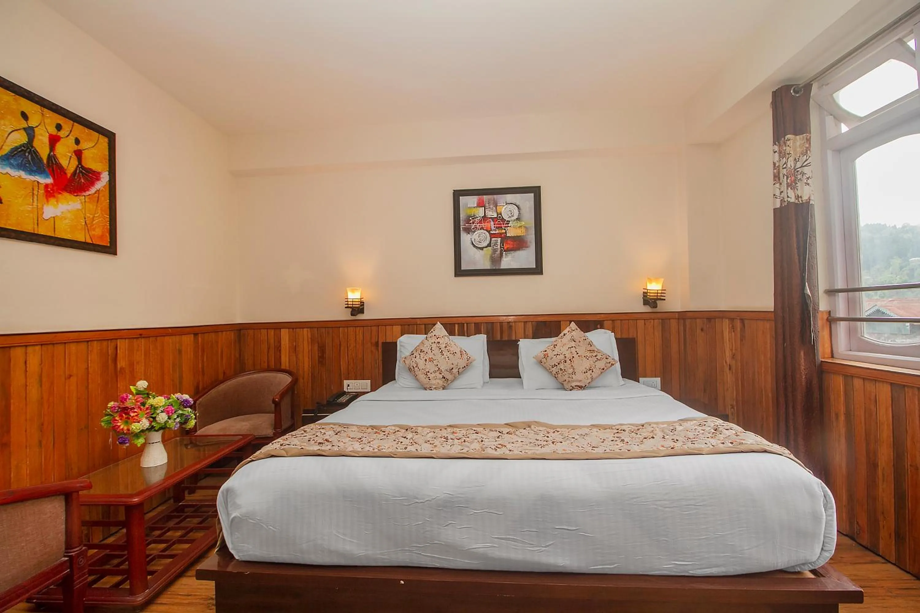 Bed in Hotel Golden Sunrise & Spa