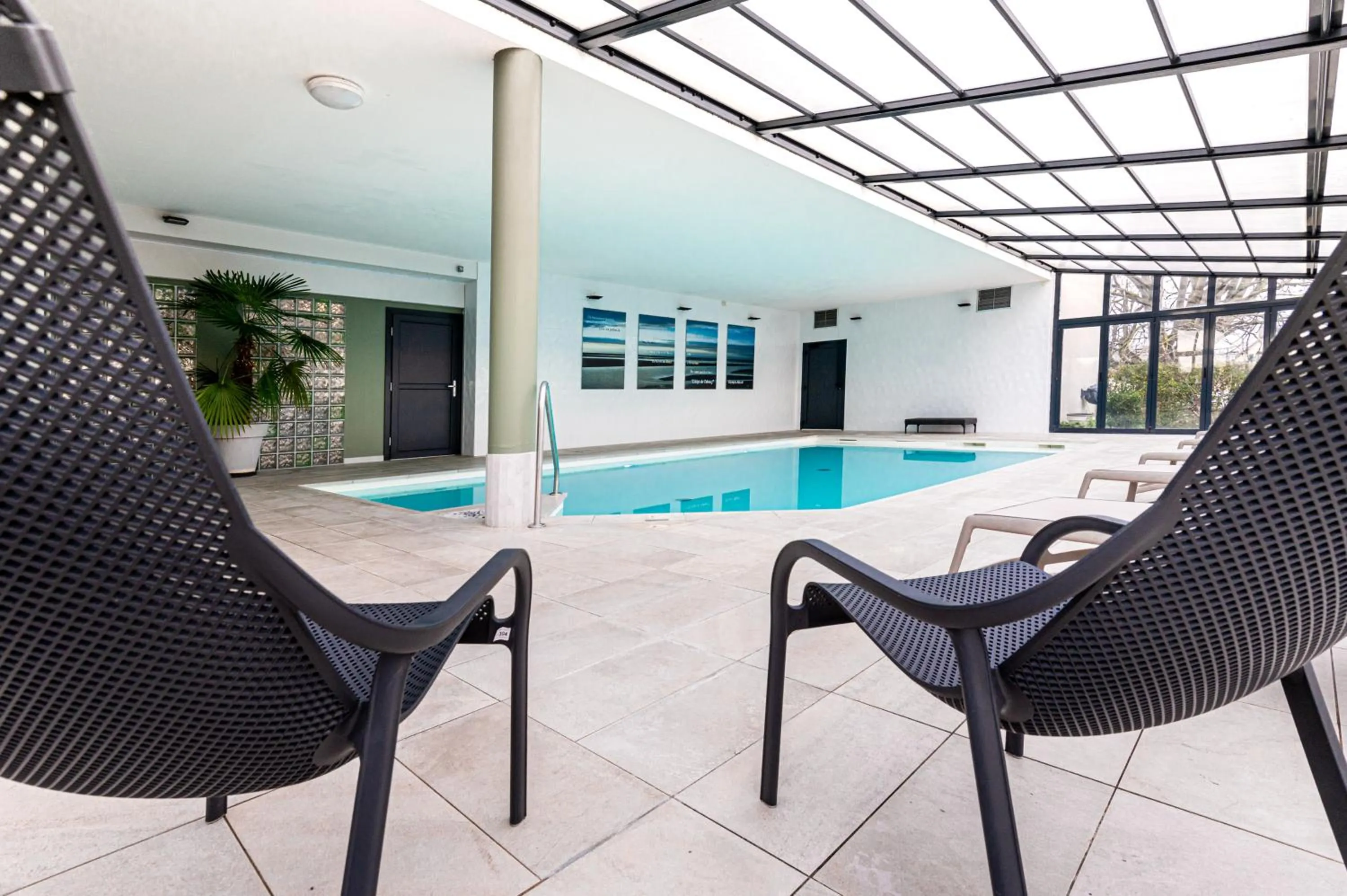 Pool view in Kyriad Prestige Residence & Spa Cabourg-Dives-sur-Mer